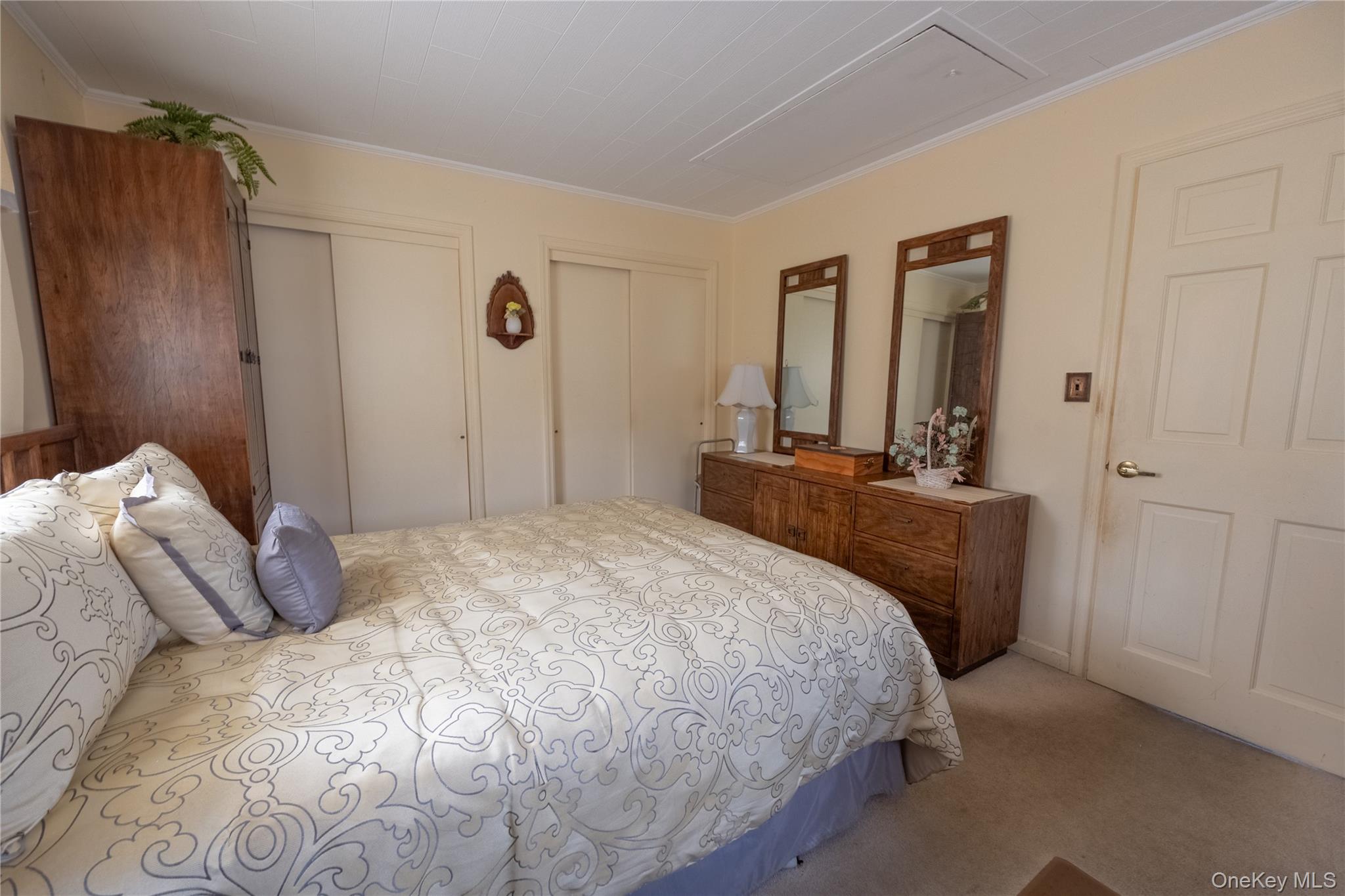 5028-5030 Rt-82, Millbrook, NY 12578