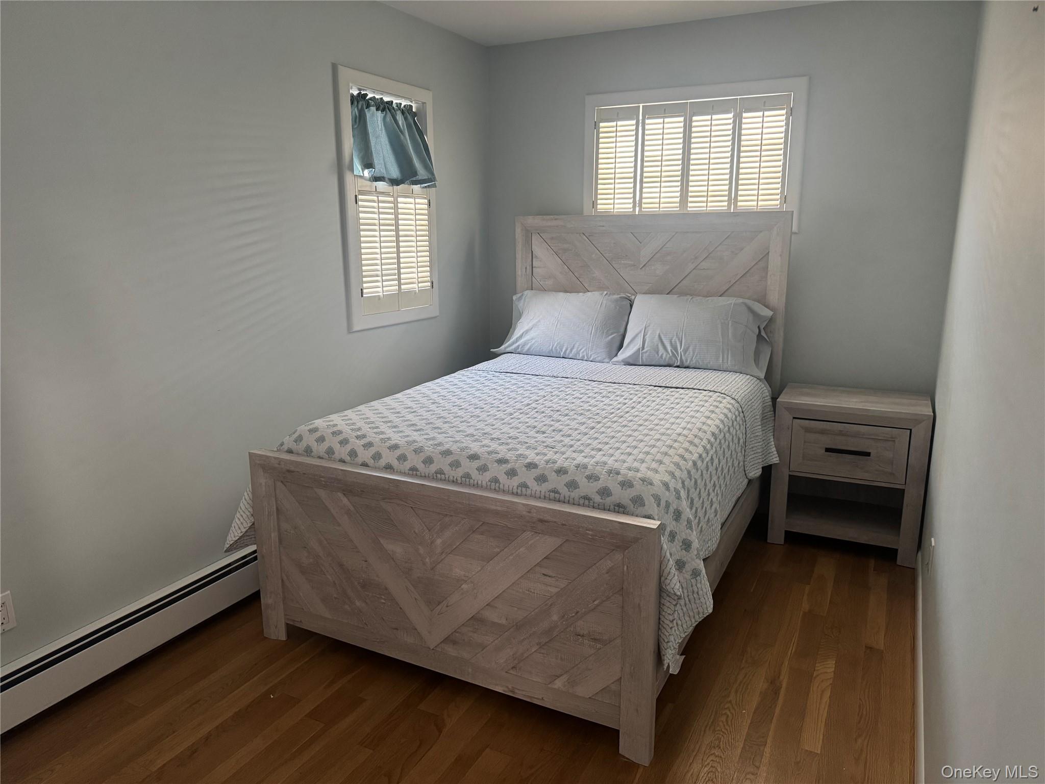 20 Illinois Avenue # Upper, Long Beach, NY 11561