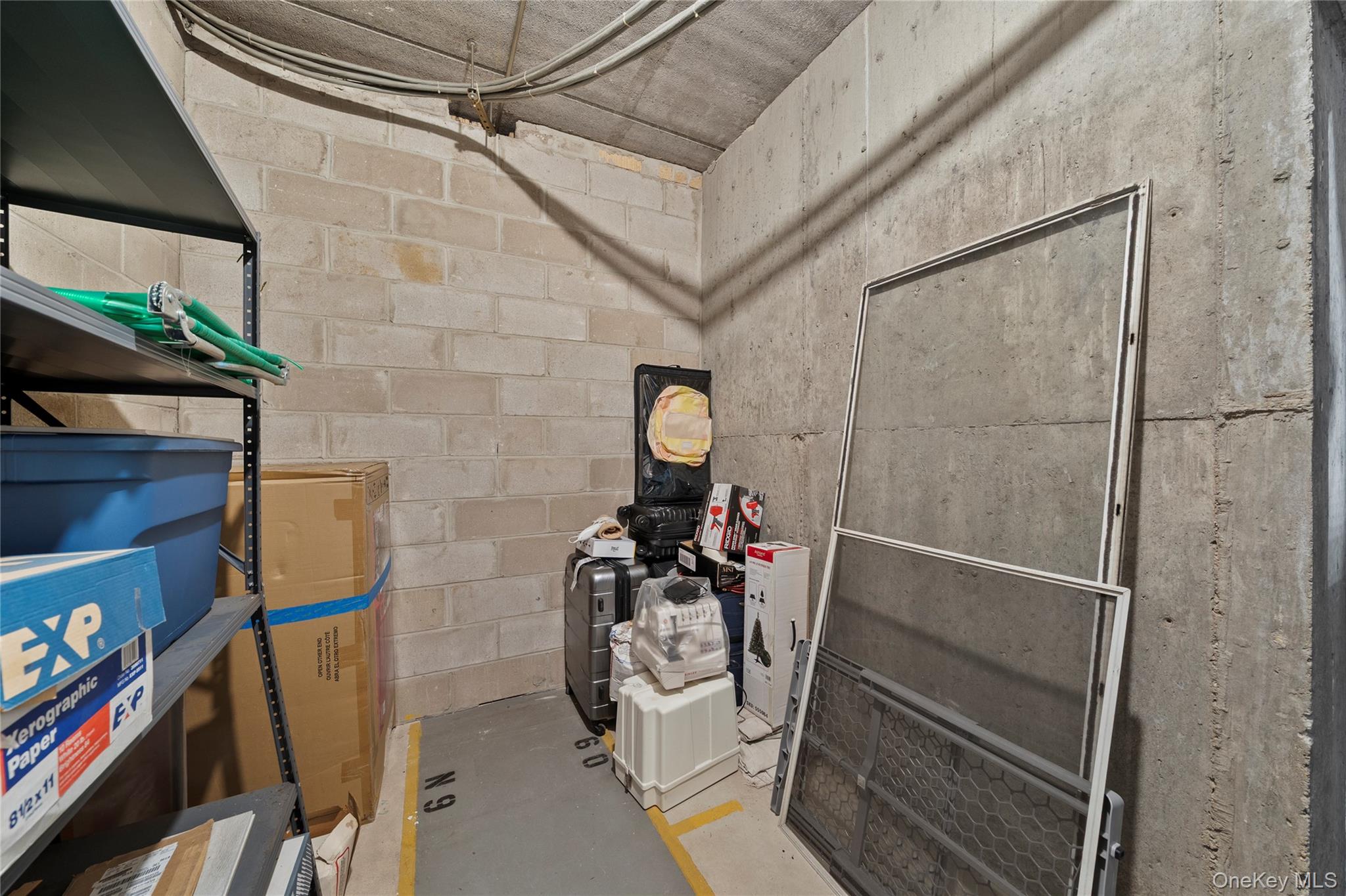 135 Post Avenue # 6O, Westbury, NY 11590