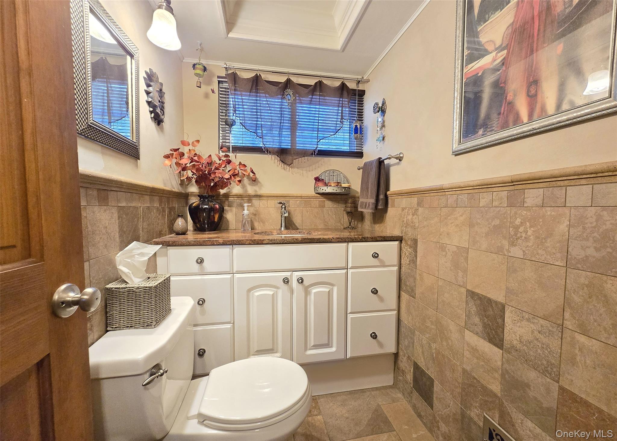 8 Stalker Lane, Setauket, NY 11733