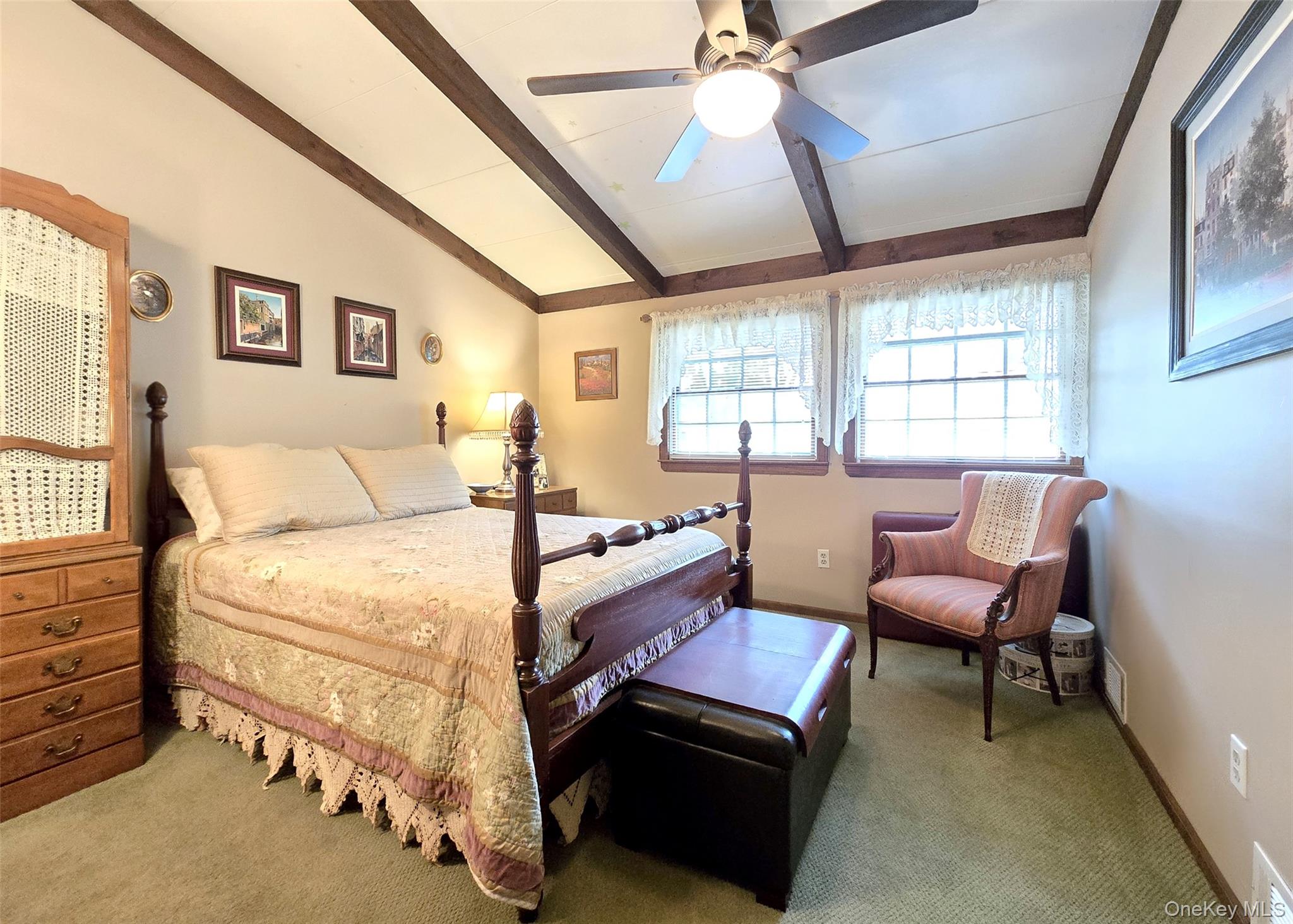 8 Stalker Lane, Setauket, NY 11733