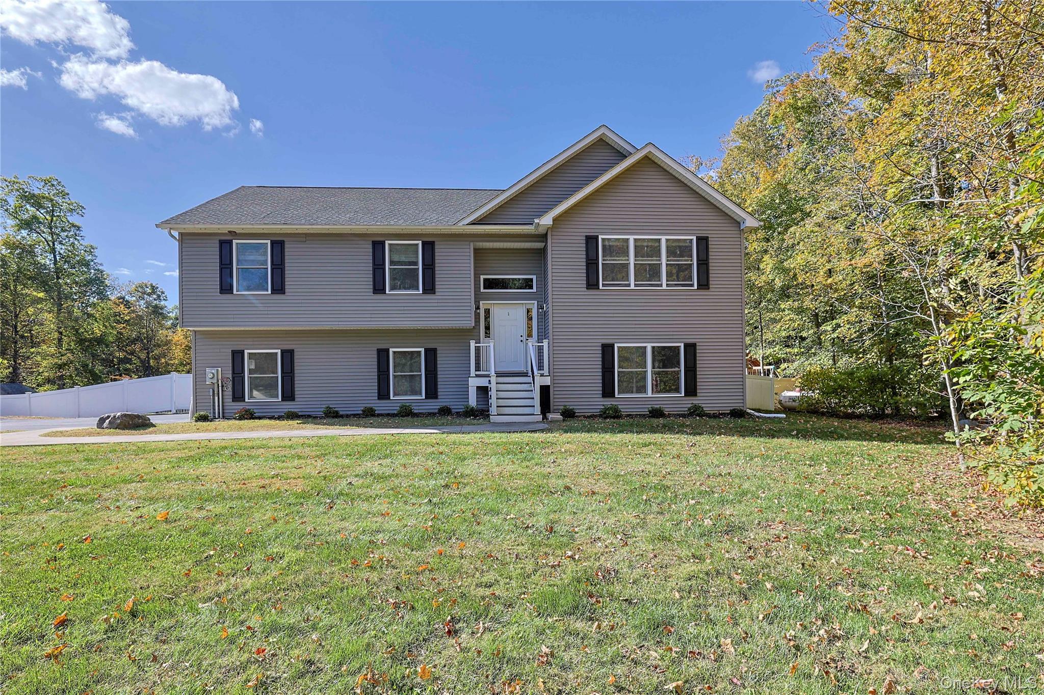 2255 State Route 300, Wallkill, NY 12589