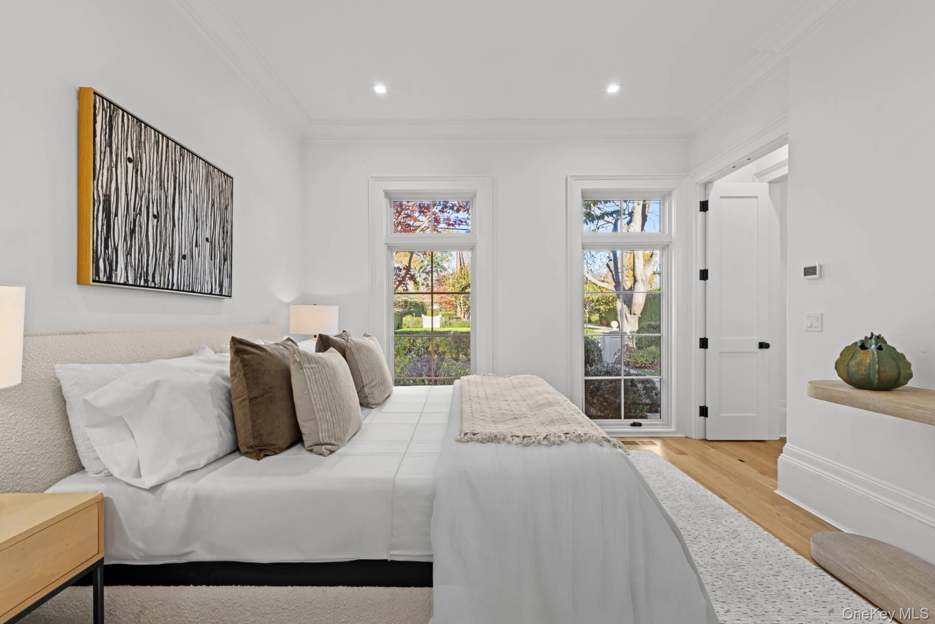 30 Huntting Street, Southampton, NY 11968