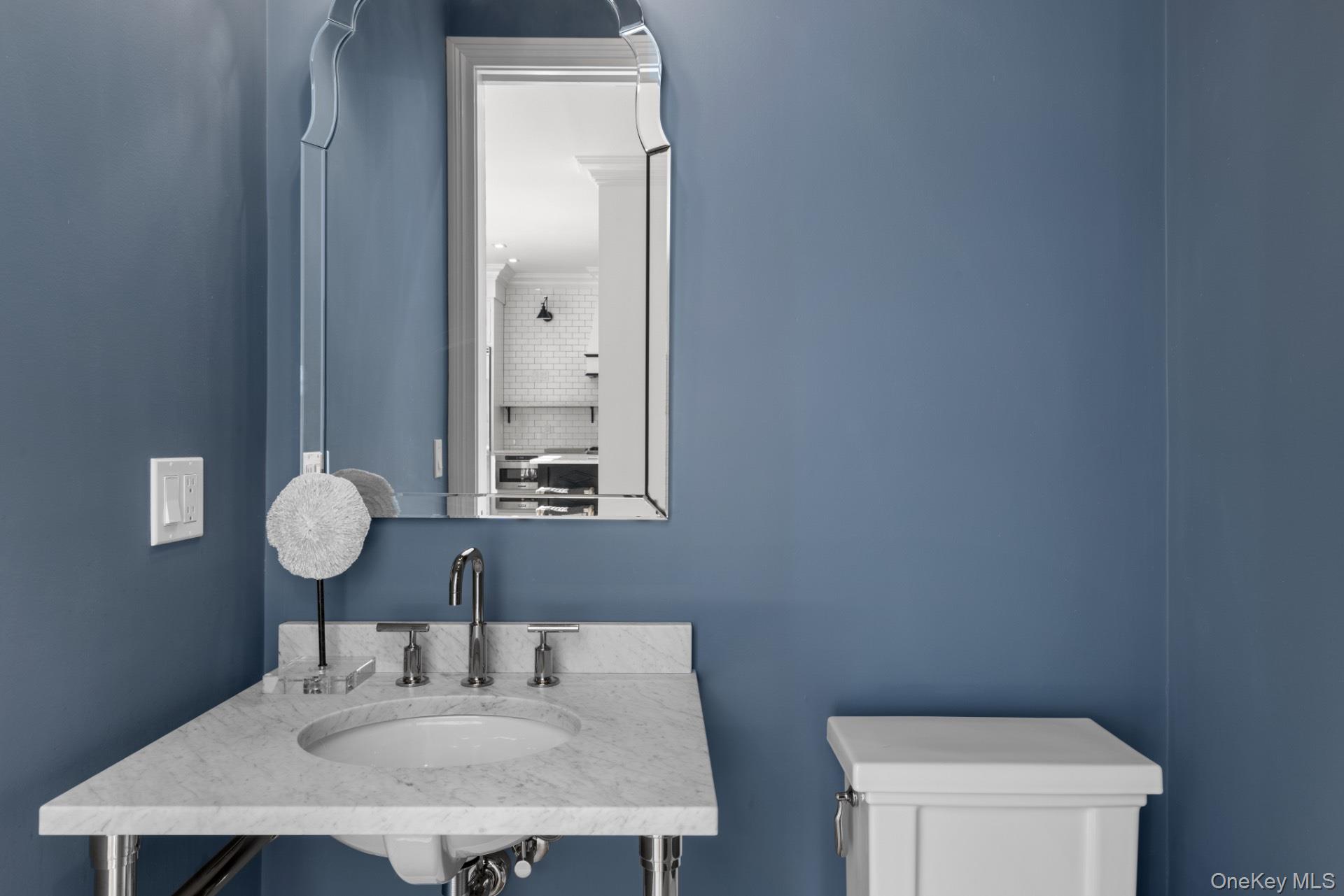 30 Huntting Street, Southampton, NY 11968