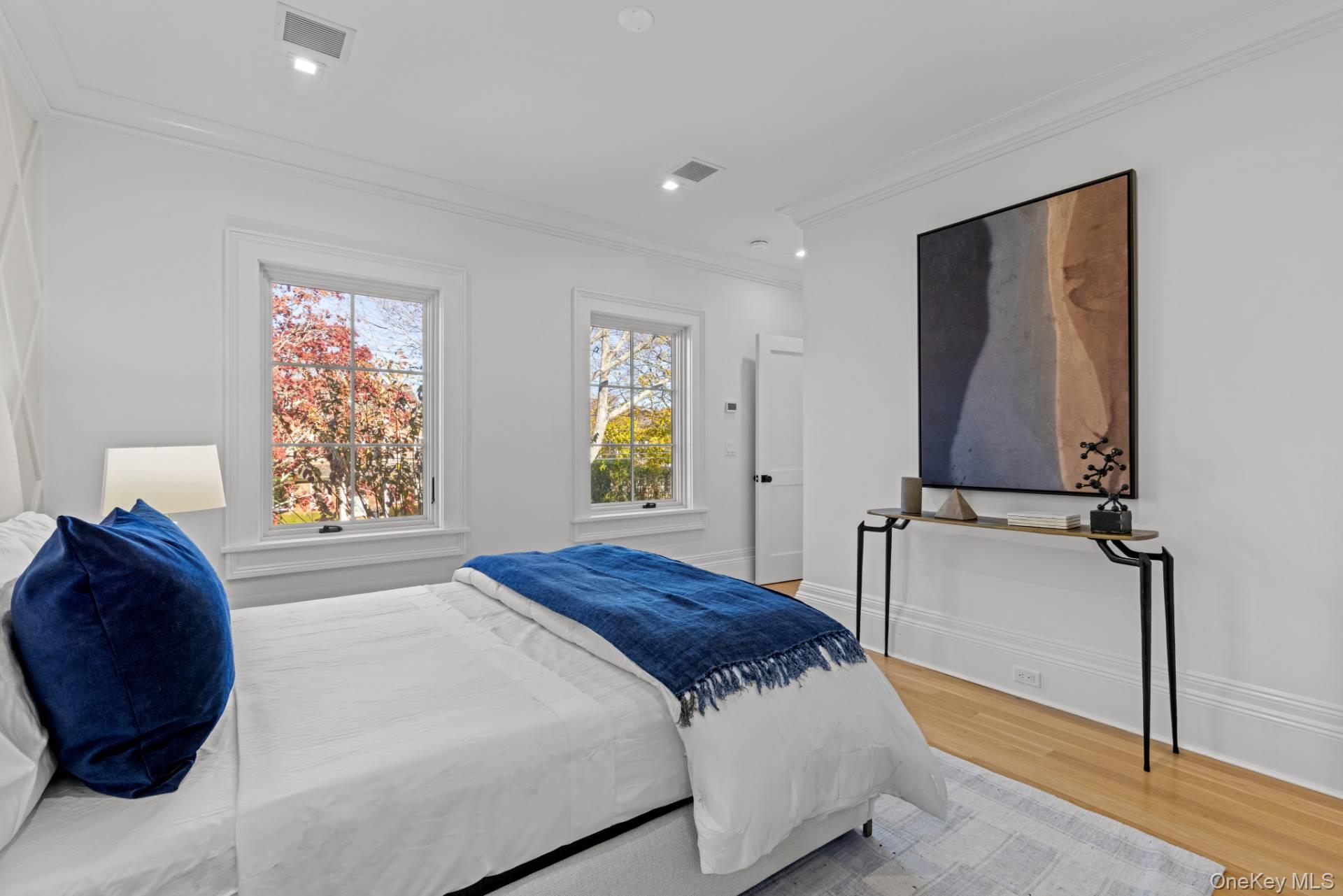 30 Huntting Street, Southampton, NY 11968