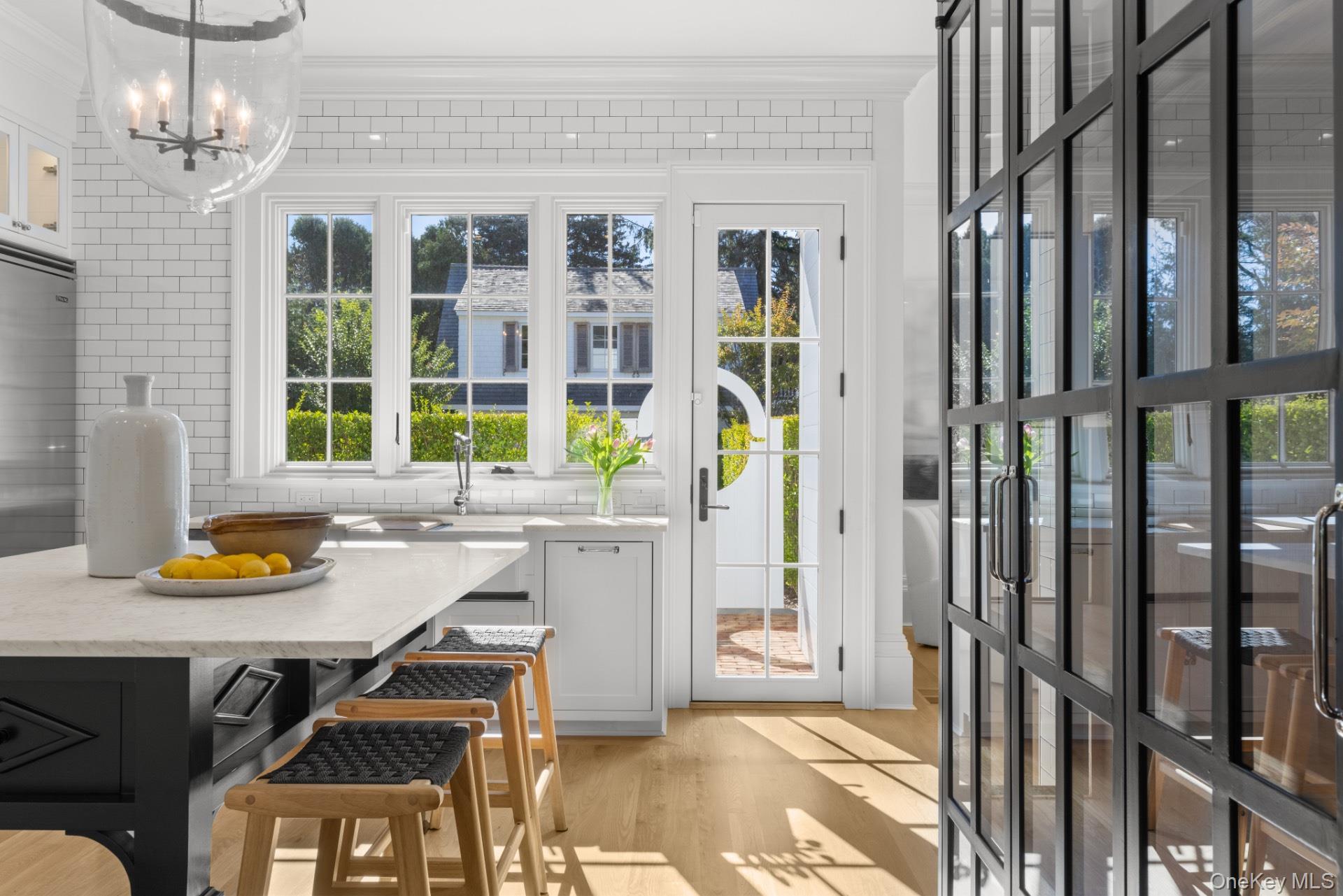 30 Huntting Street, Southampton, NY 11968