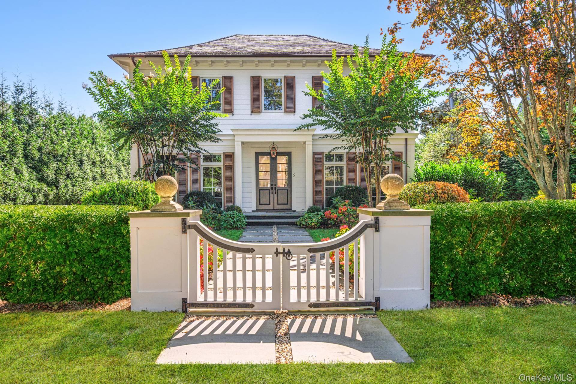 30 Huntting Street, Southampton, NY 11968