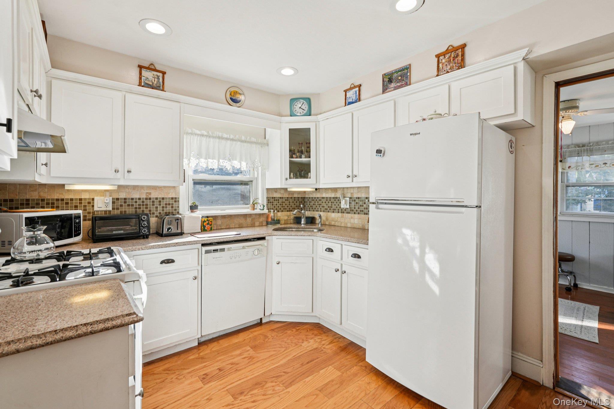 41 Portland Place, Yonkers, NY 10703