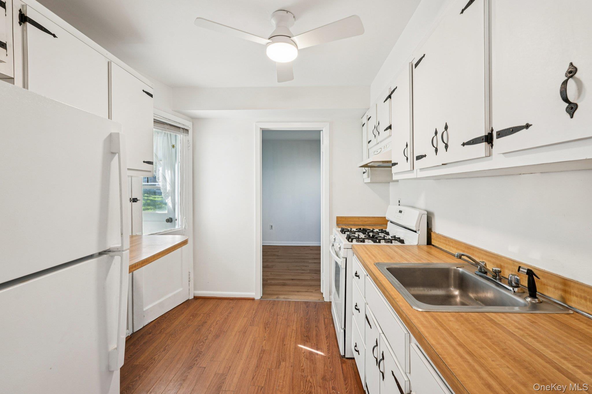 41 Portland Place, Yonkers, NY 10703