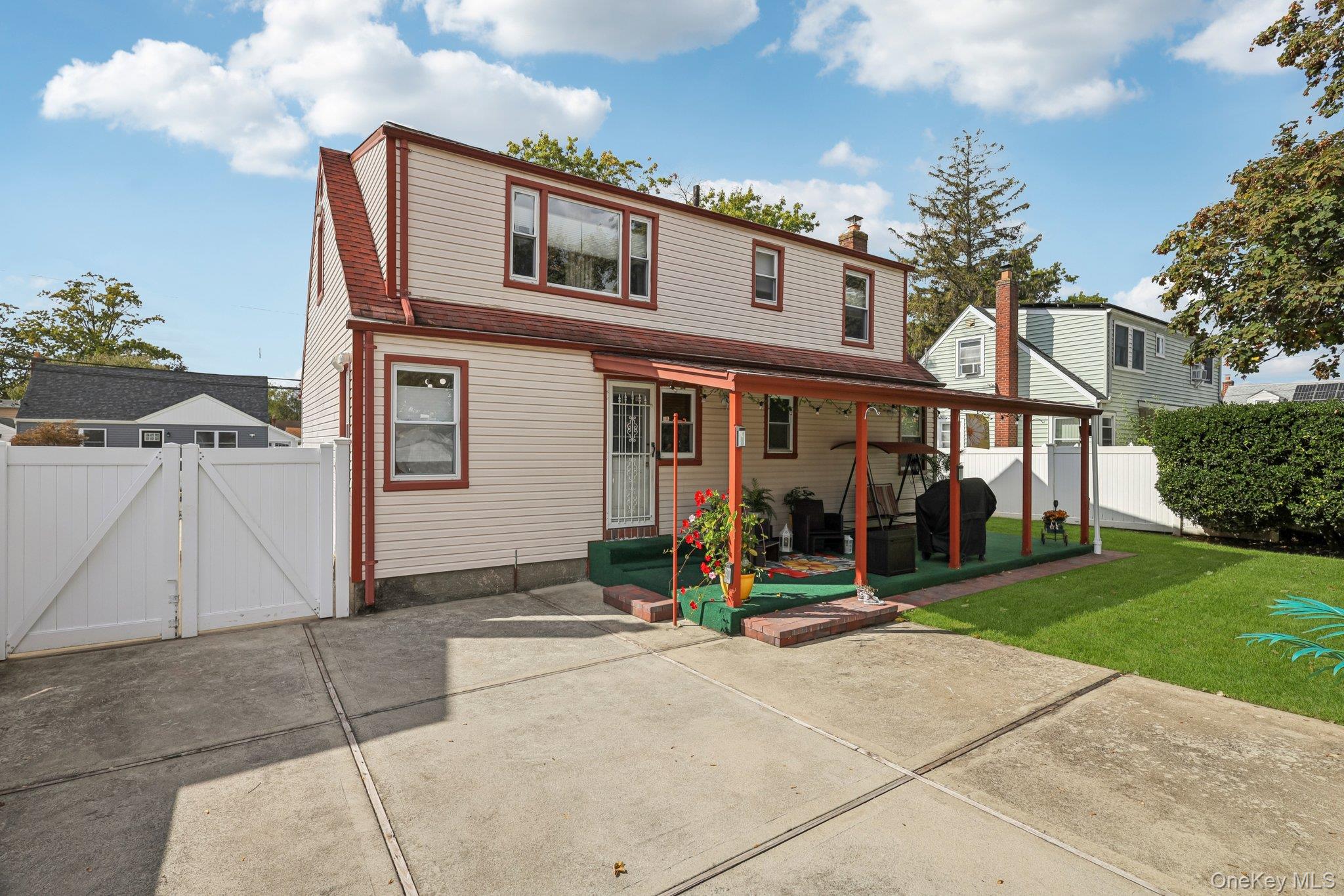 103 Gilroy Avenue, Uniondale, NY 11553