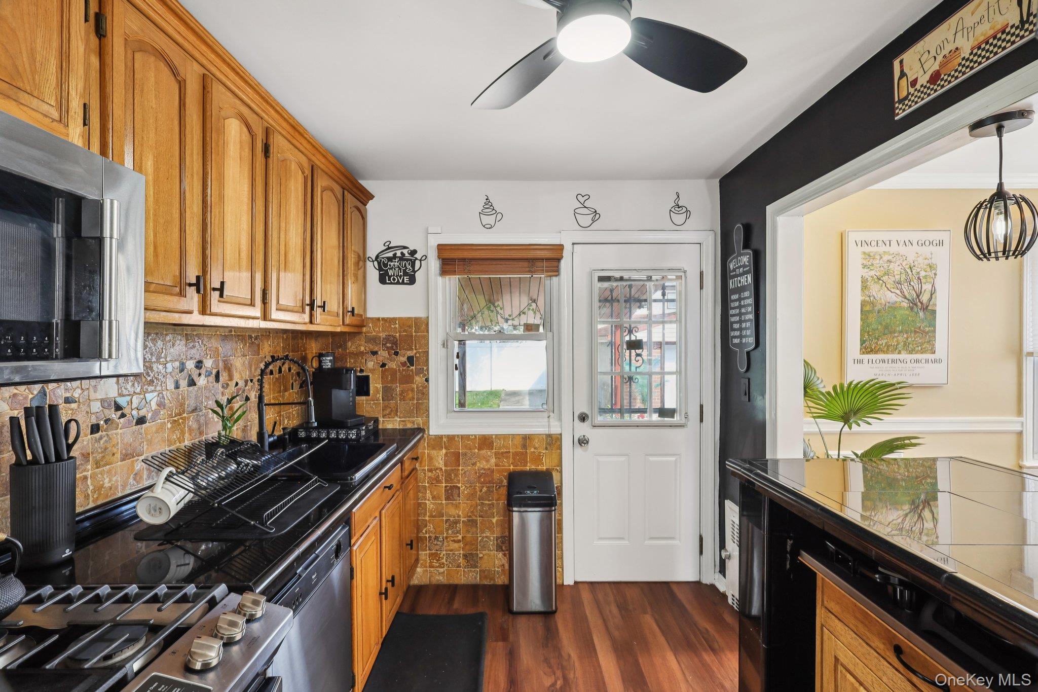 103 Gilroy Avenue, Uniondale, NY 11553