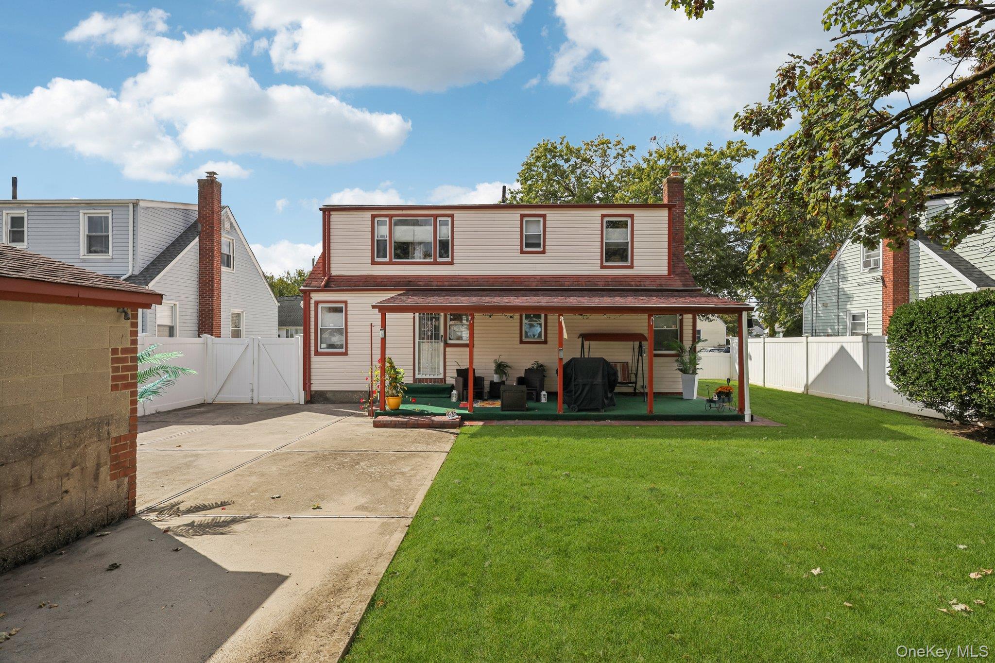 103 Gilroy Avenue, Uniondale, NY 11553