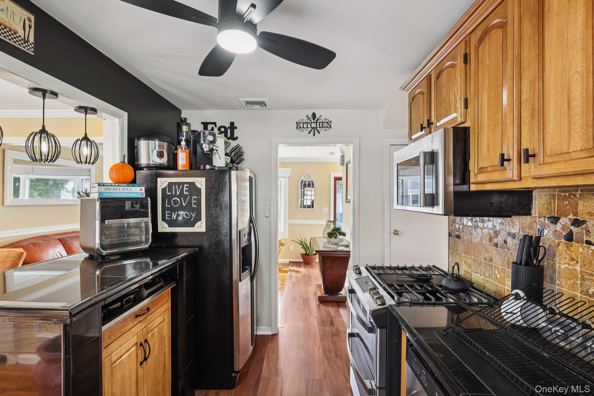 103 Gilroy Avenue, Uniondale, NY 11553