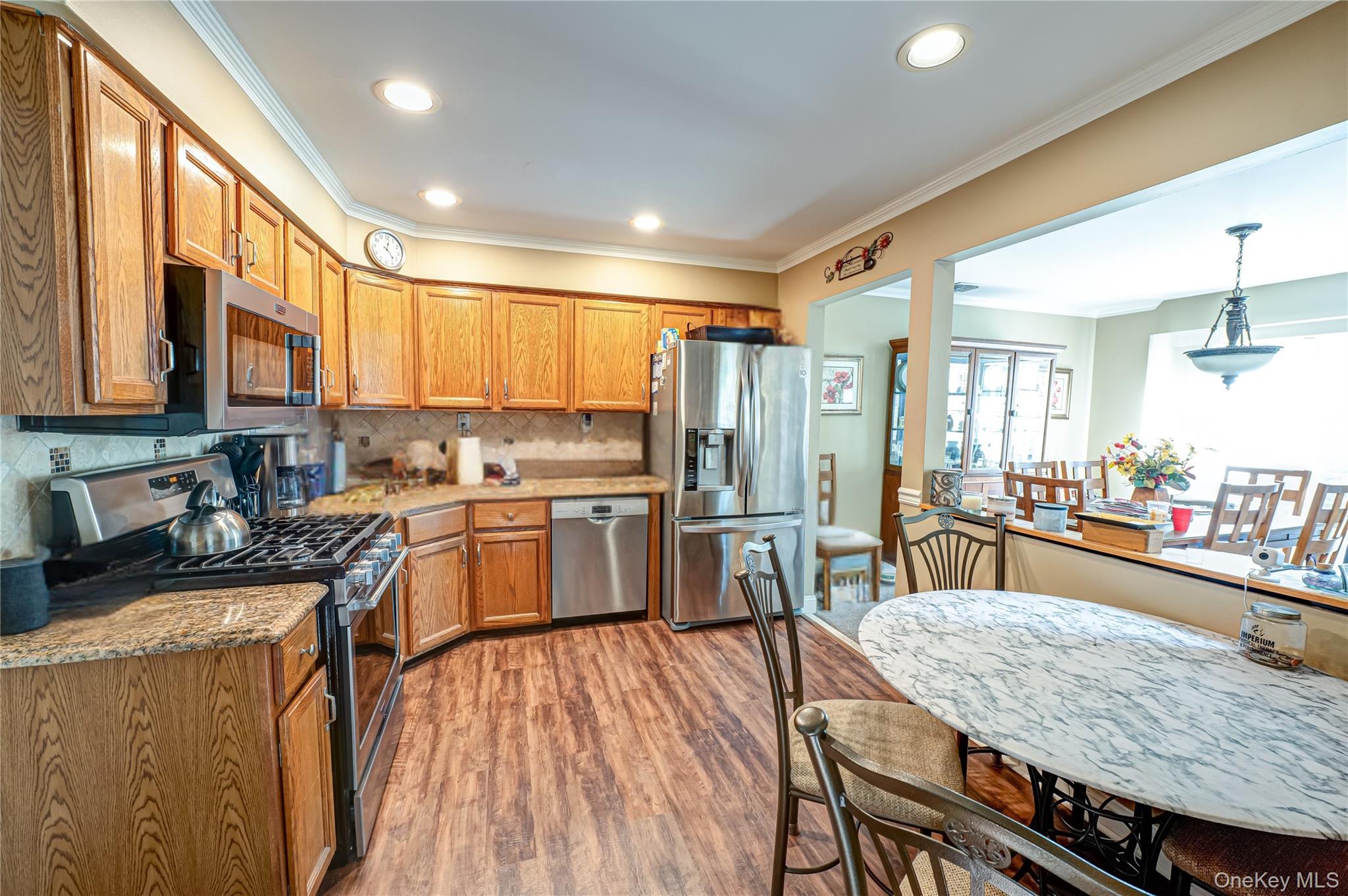 18 Beekman Place, Islandia, NY 11749