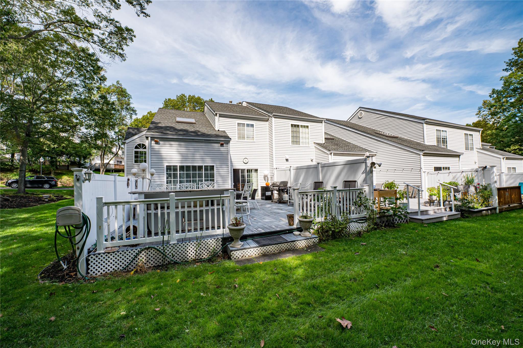 18 Beekman Place, Islandia, NY 11749