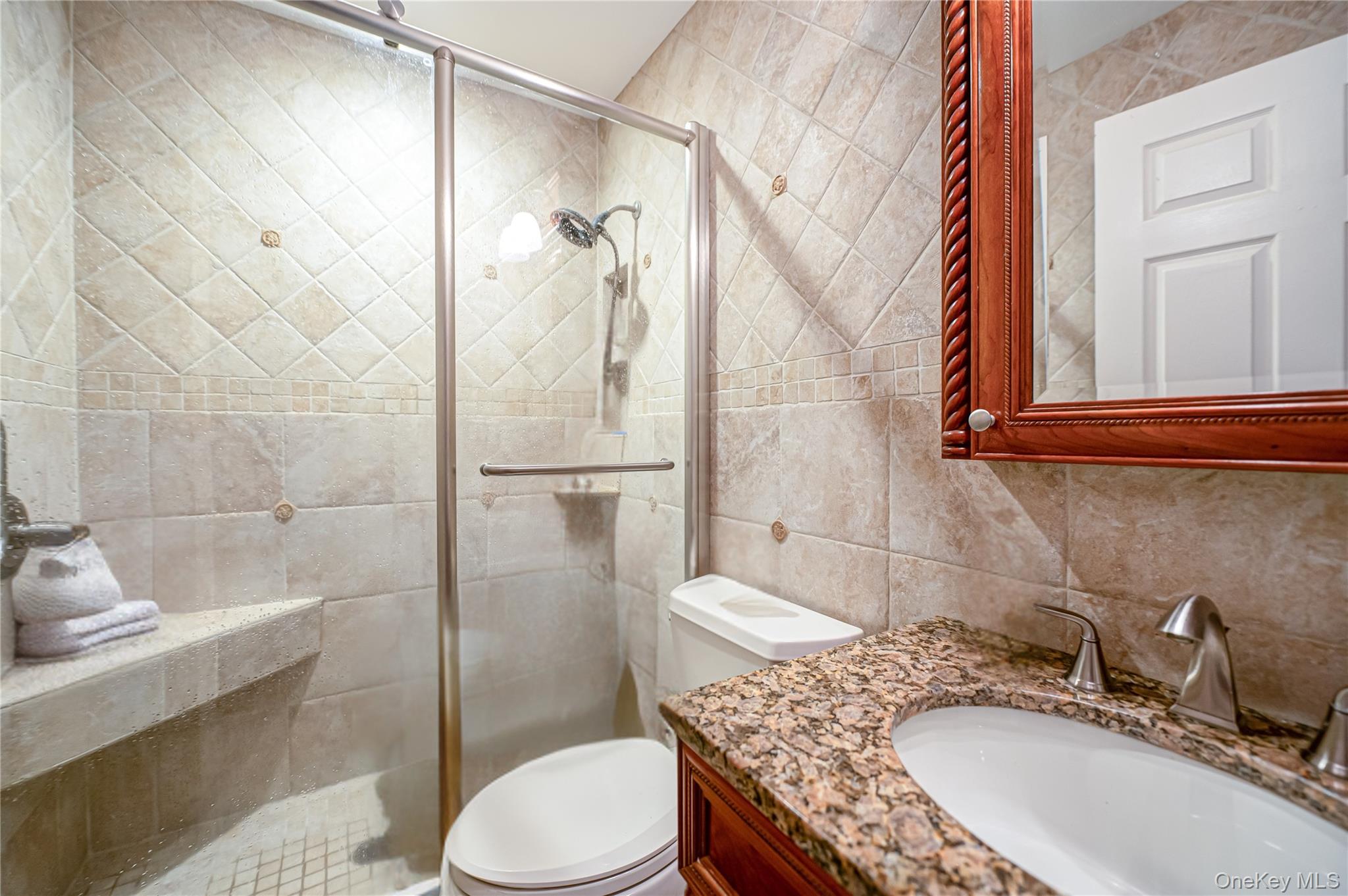 18 Beekman Place, Islandia, NY 11749