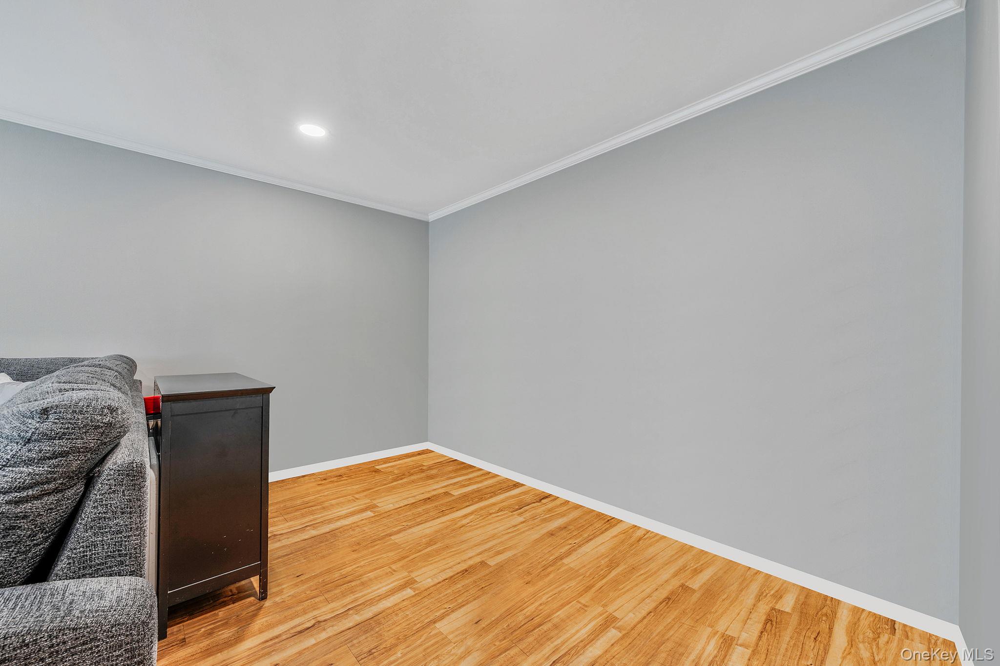 862 Birchwood Road, Medford, NY 11763