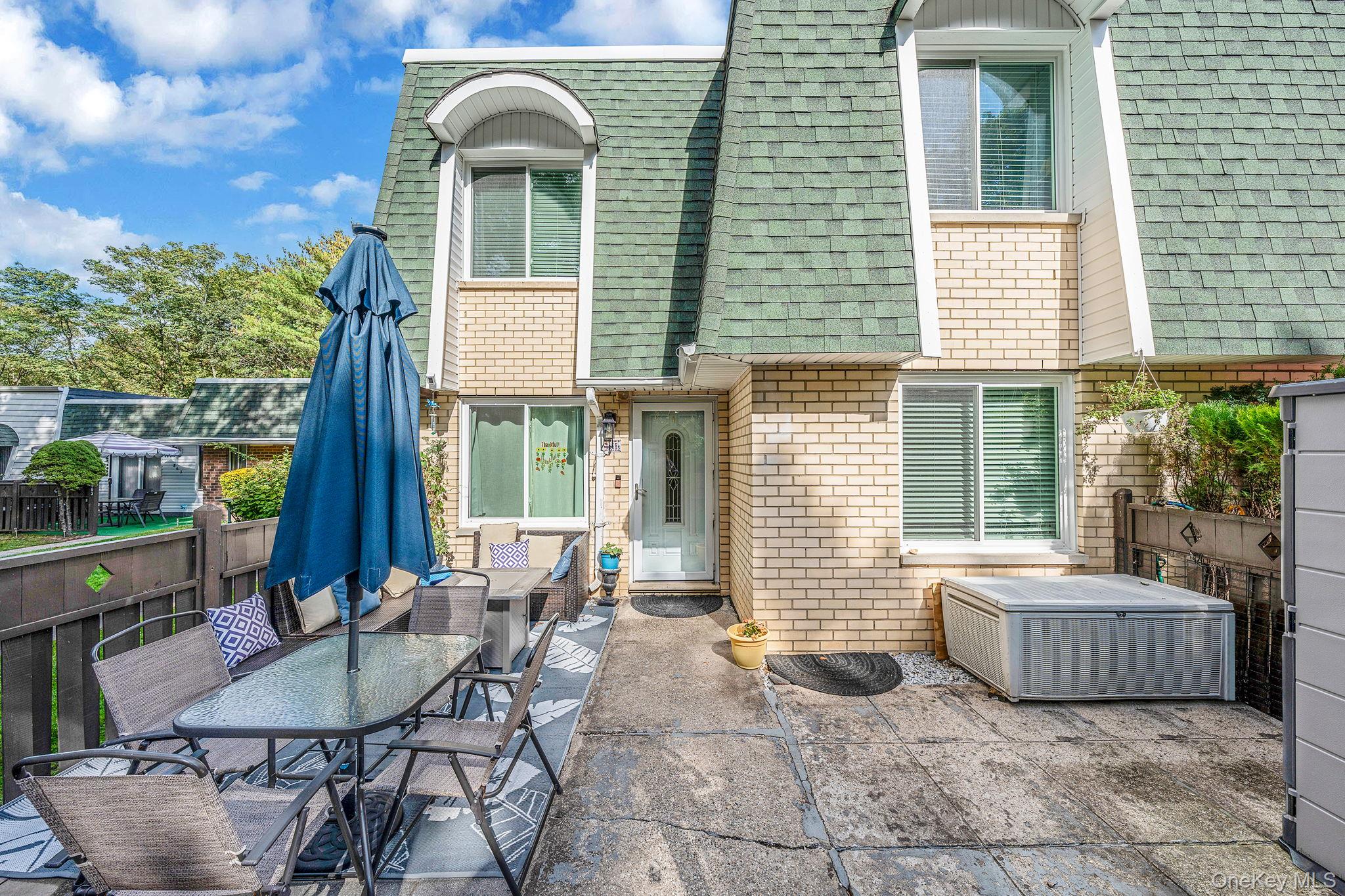 862 Birchwood Road, Medford, NY 11763