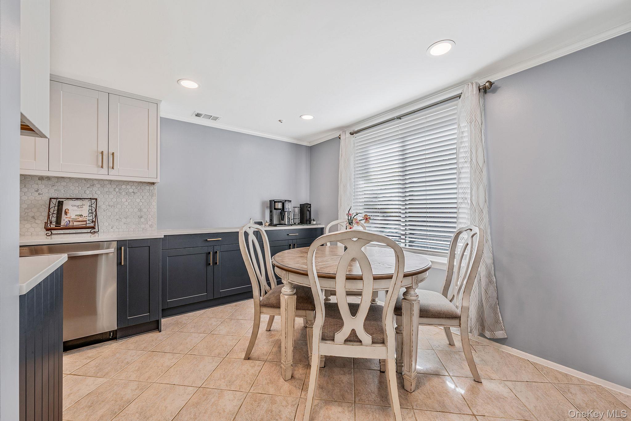 862 Birchwood Road, Medford, NY 11763