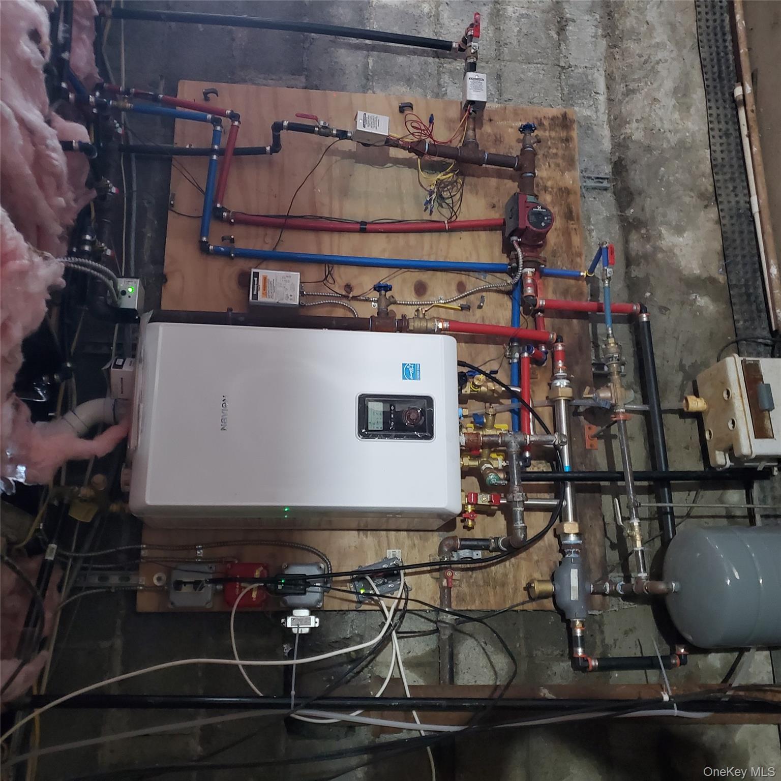 210 Smith Street, Poughkeepsie, NY 12601