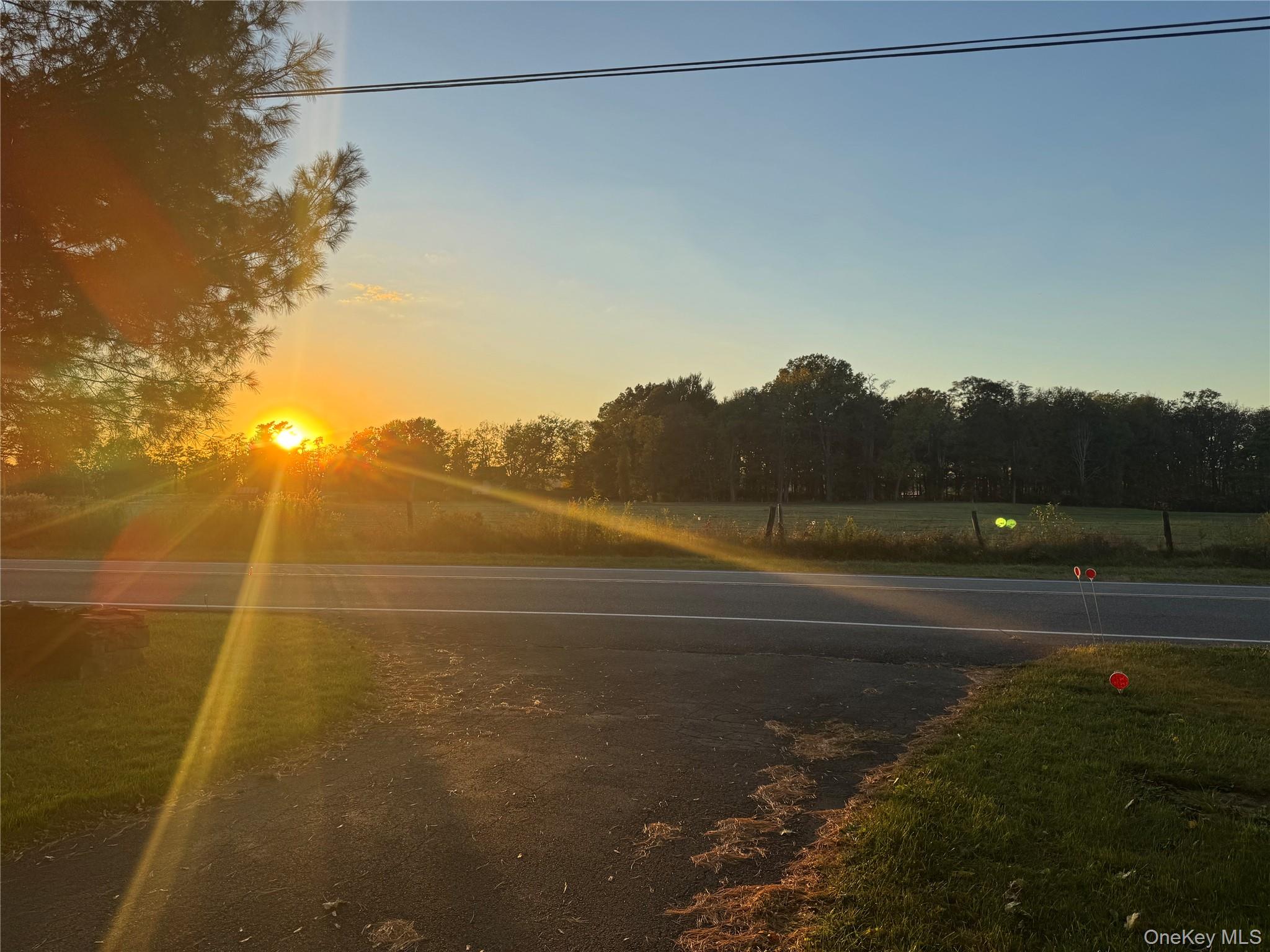 98 River Road, Rhinebeck, NY 12572