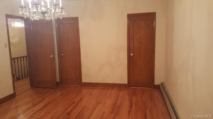 7704 85th Street, Glendale, NY 11385