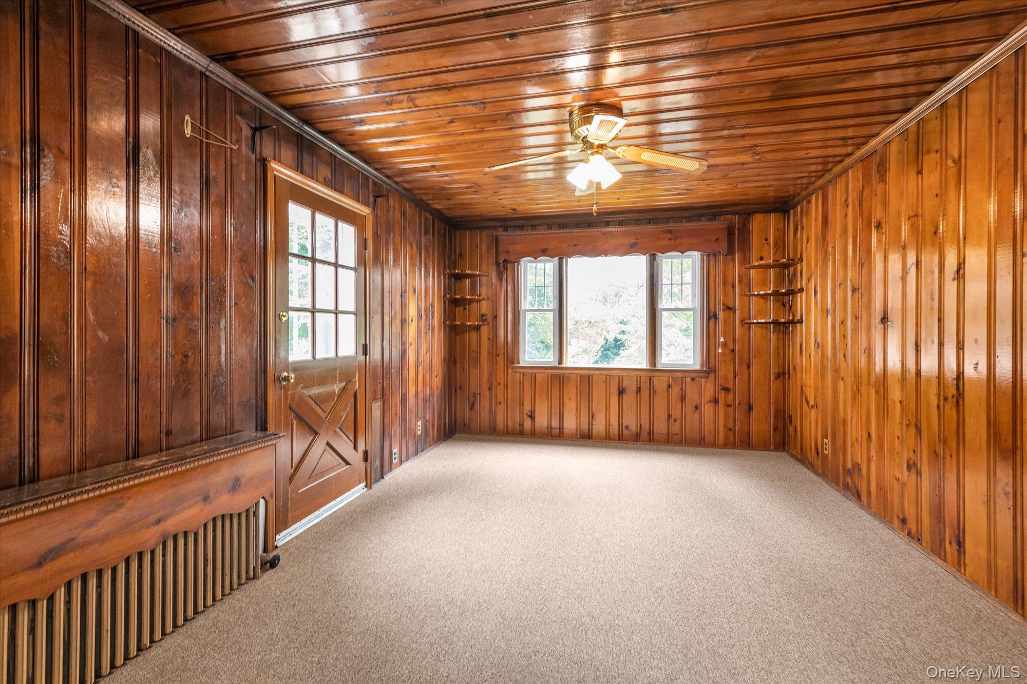 8 Sachem Street, East Rockaway, NY 11518