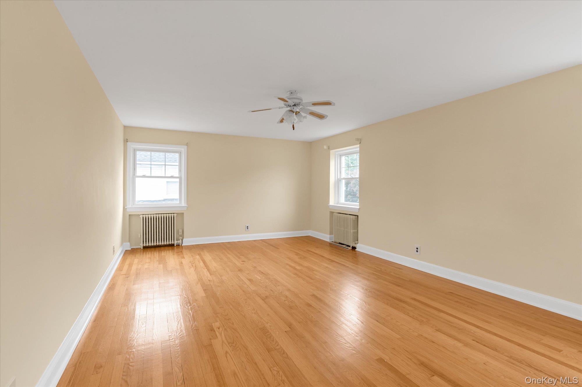 8 Sachem Street, East Rockaway, NY 11518