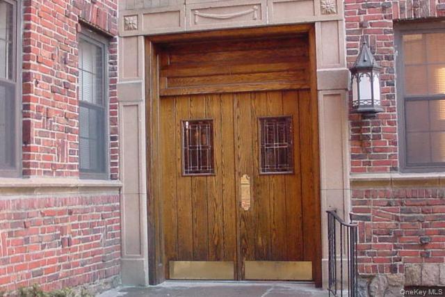 105 Garth Road # 2C, Scarsdale, NY 10583