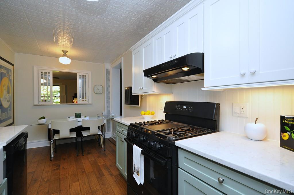 105 Garth Road # 2C, Scarsdale, NY 10583