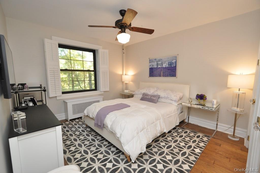 105 Garth Road # 2C, Scarsdale, NY 10583