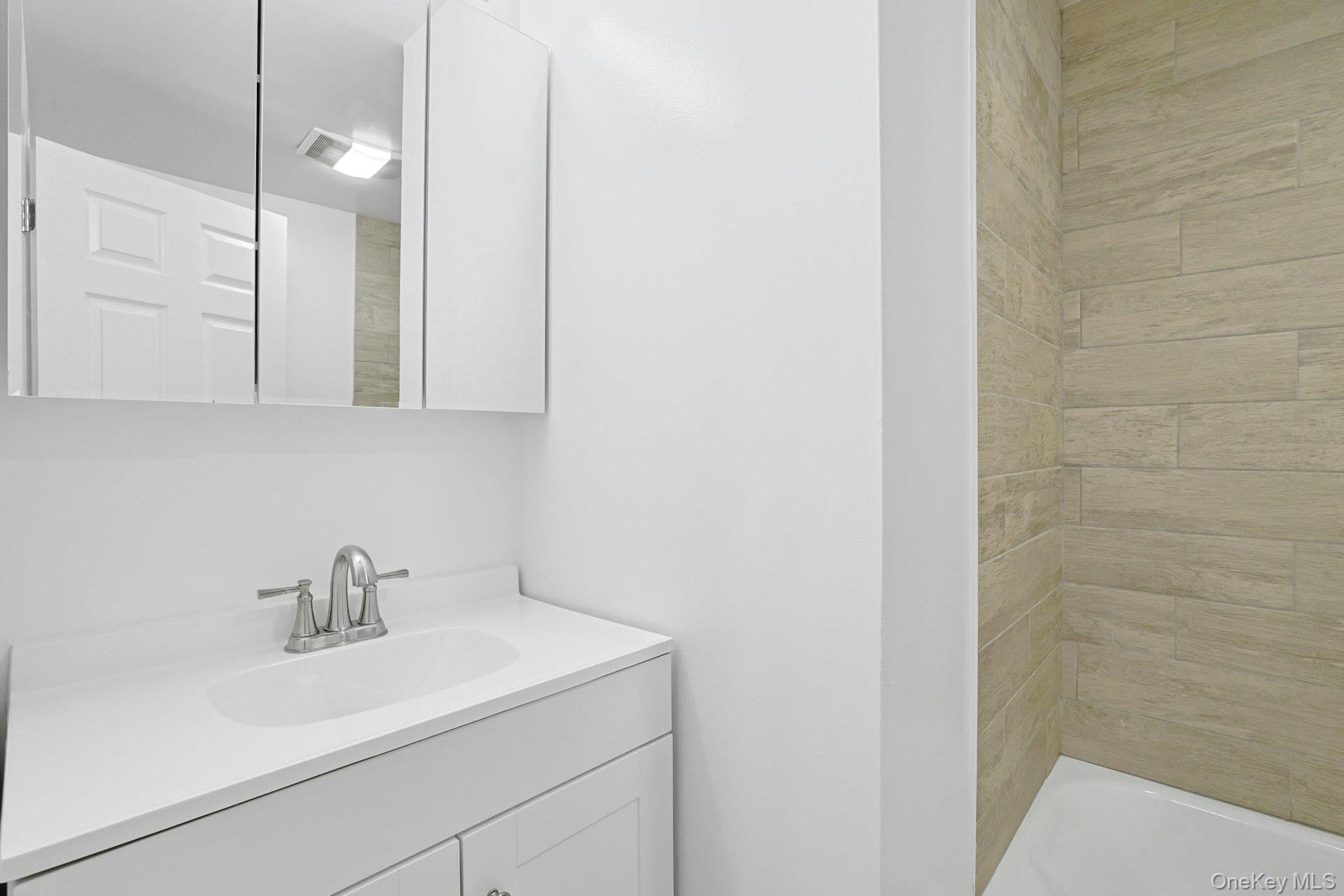 88 Firefighters Memorial Drive # R1, Fort Montgomery, NY 10922