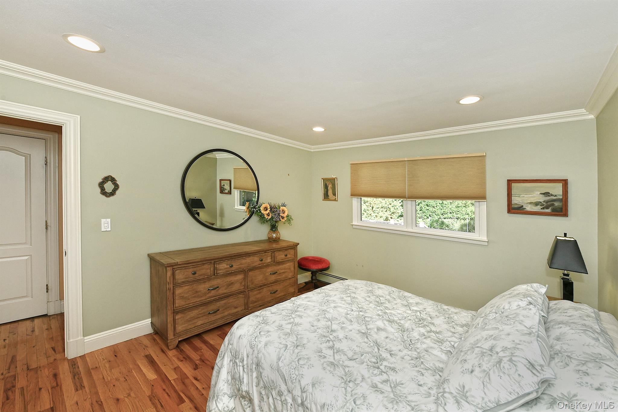 7 Cardiff Court, Huntington Station, NY 11746