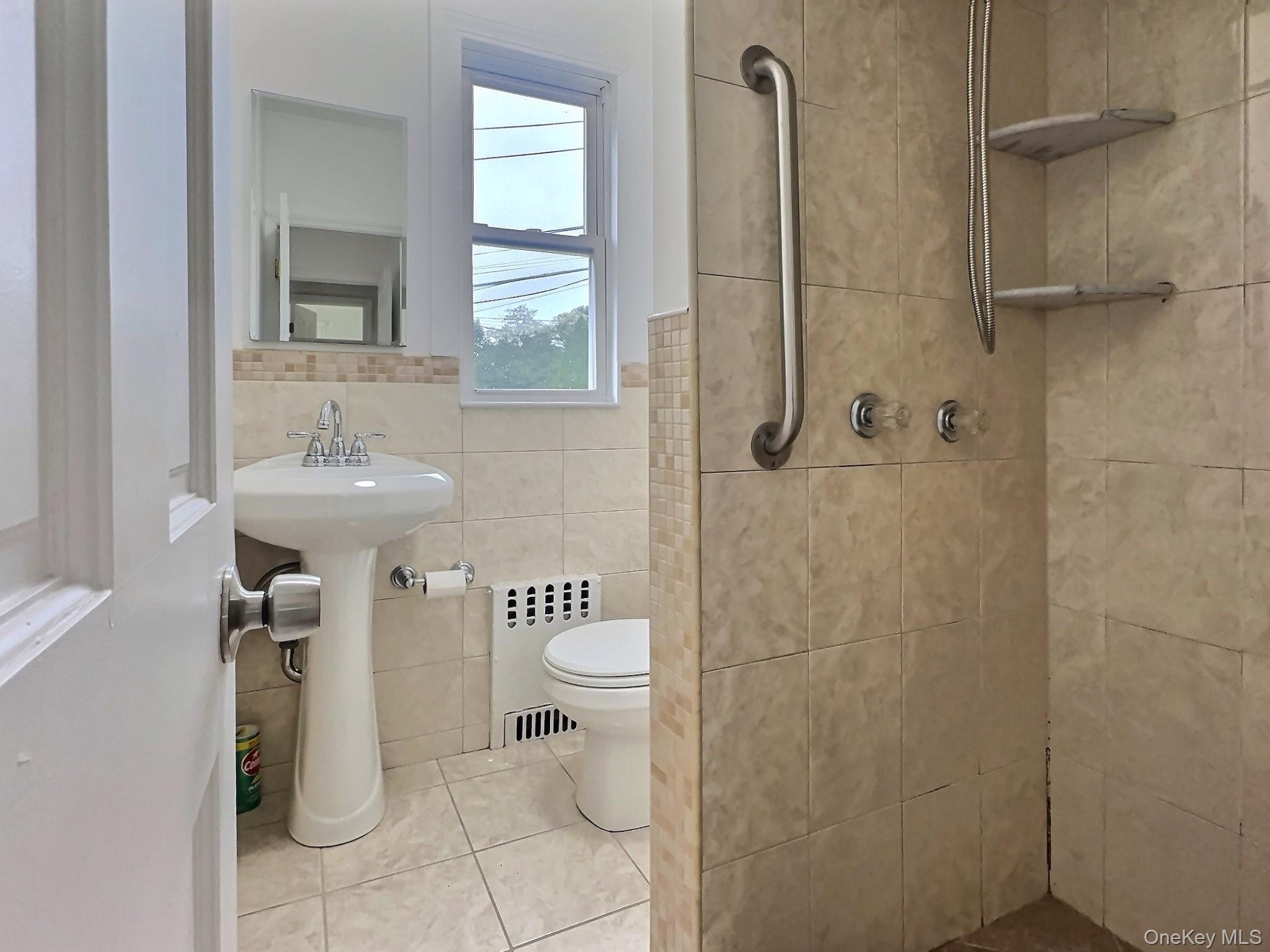 72 Gibson Place, Yonkers, NY 10705