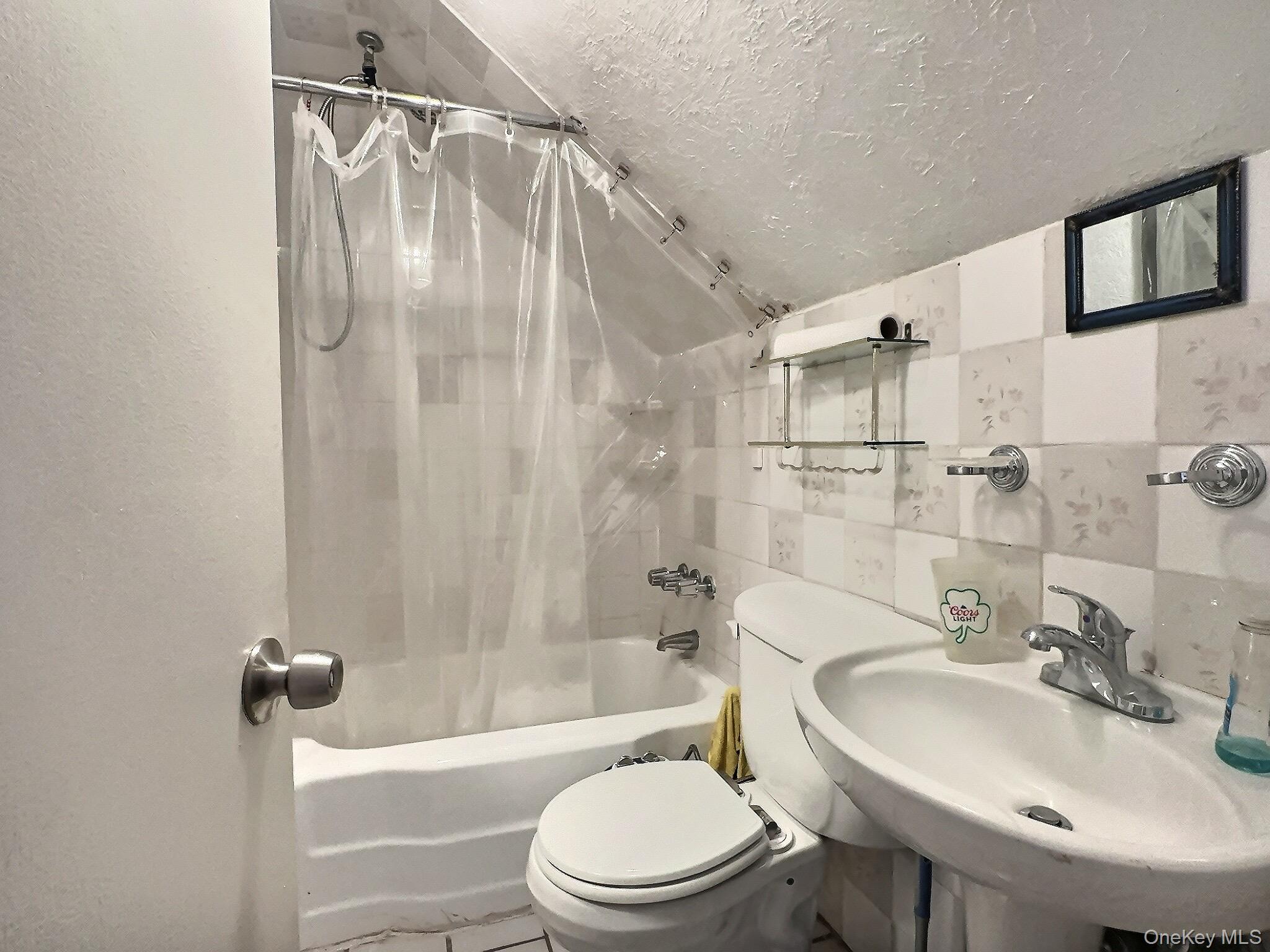 72 Gibson Place, Yonkers, NY 10705