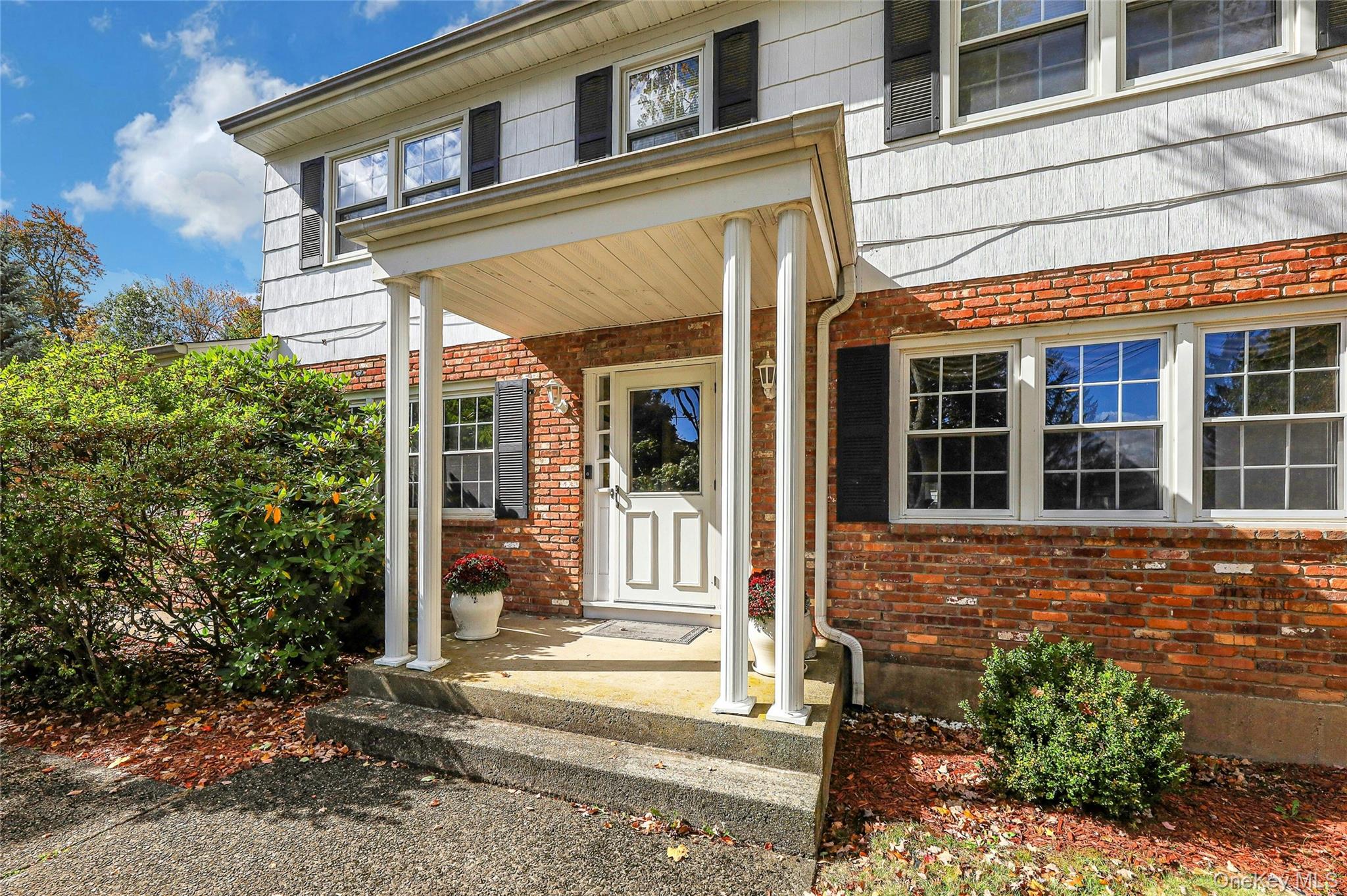 8 Liberty Circle, New City, NY 10956