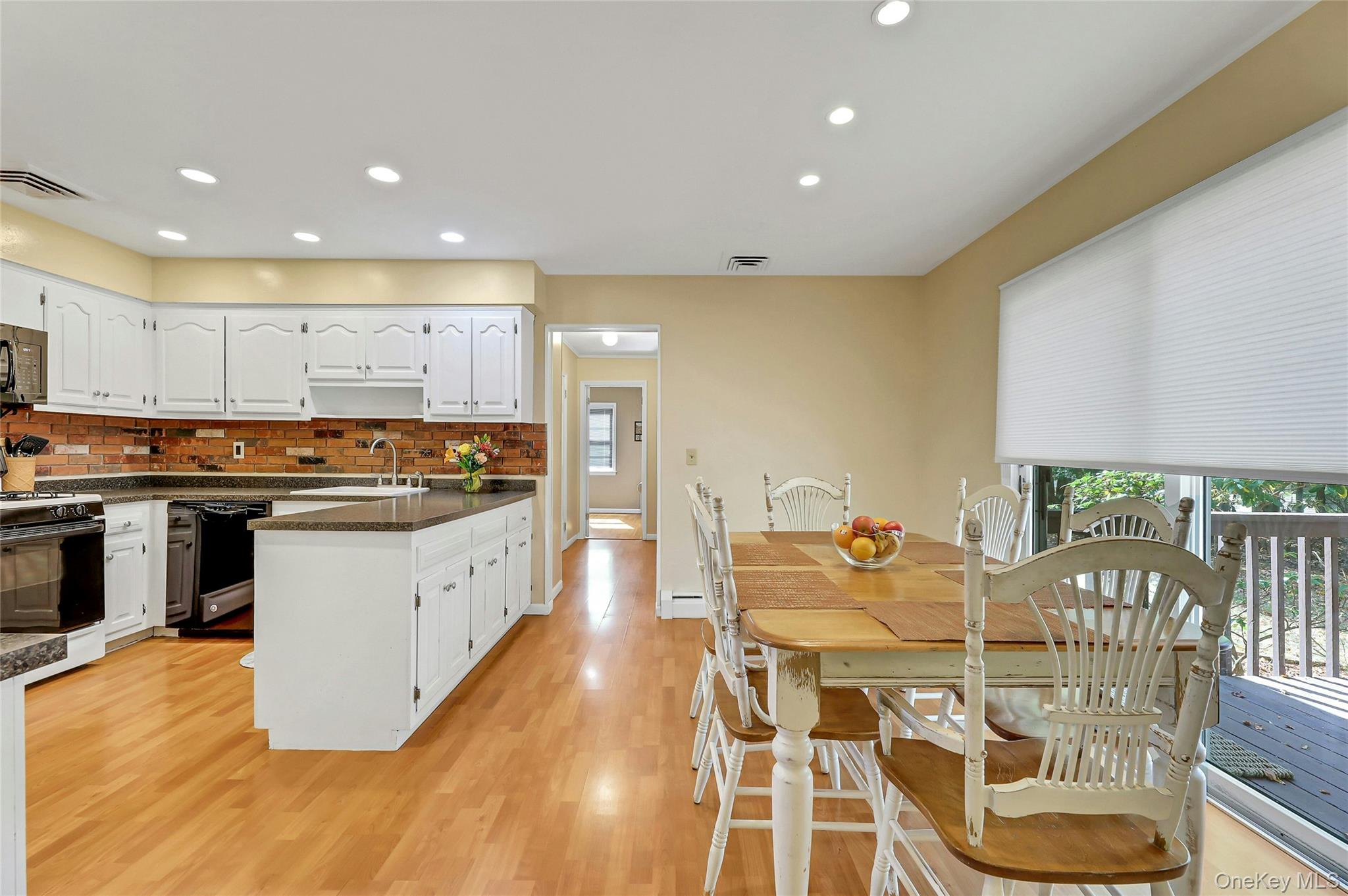 8 Liberty Circle, New City, NY 10956