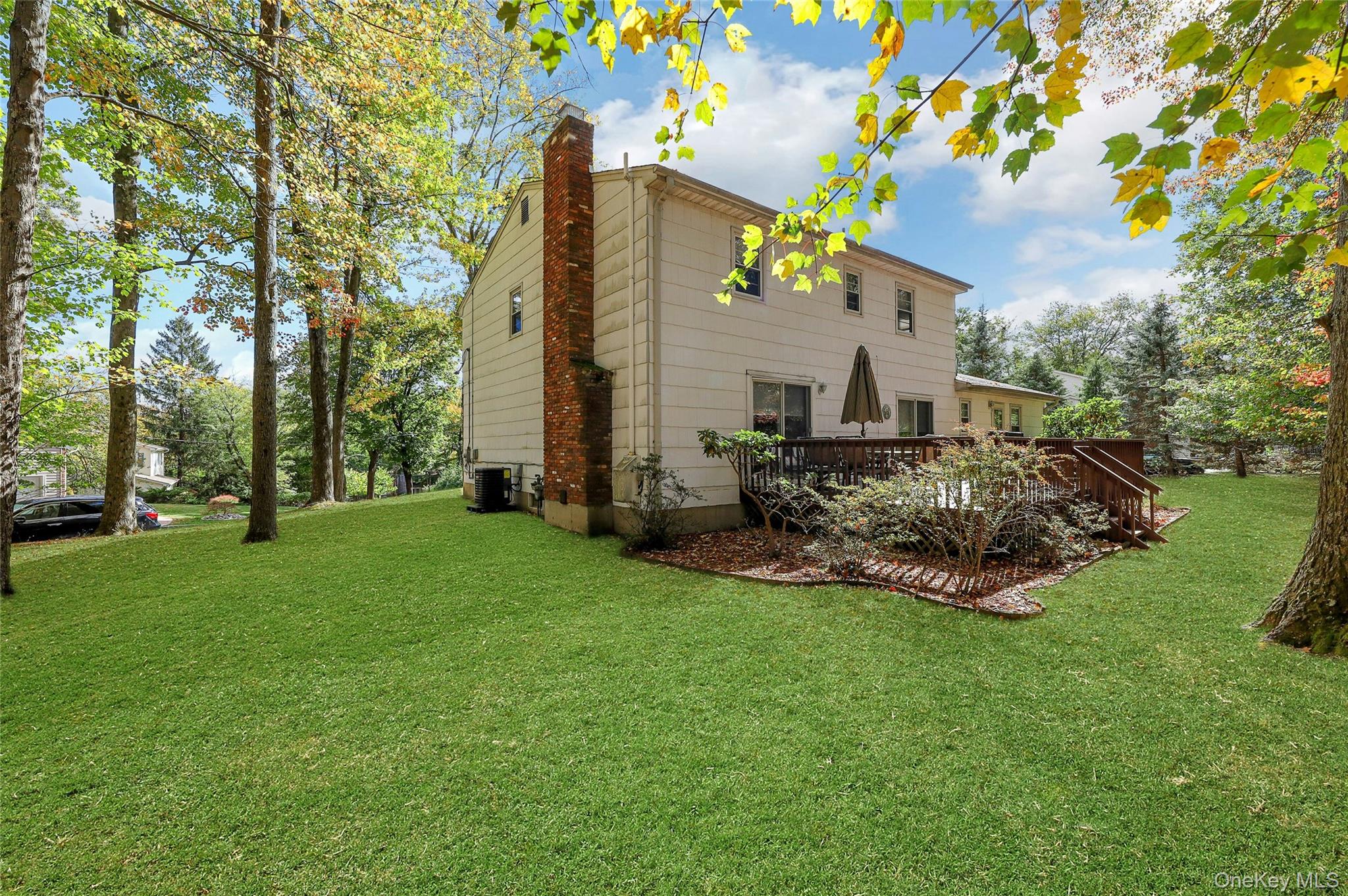 8 Liberty Circle, New City, NY 10956