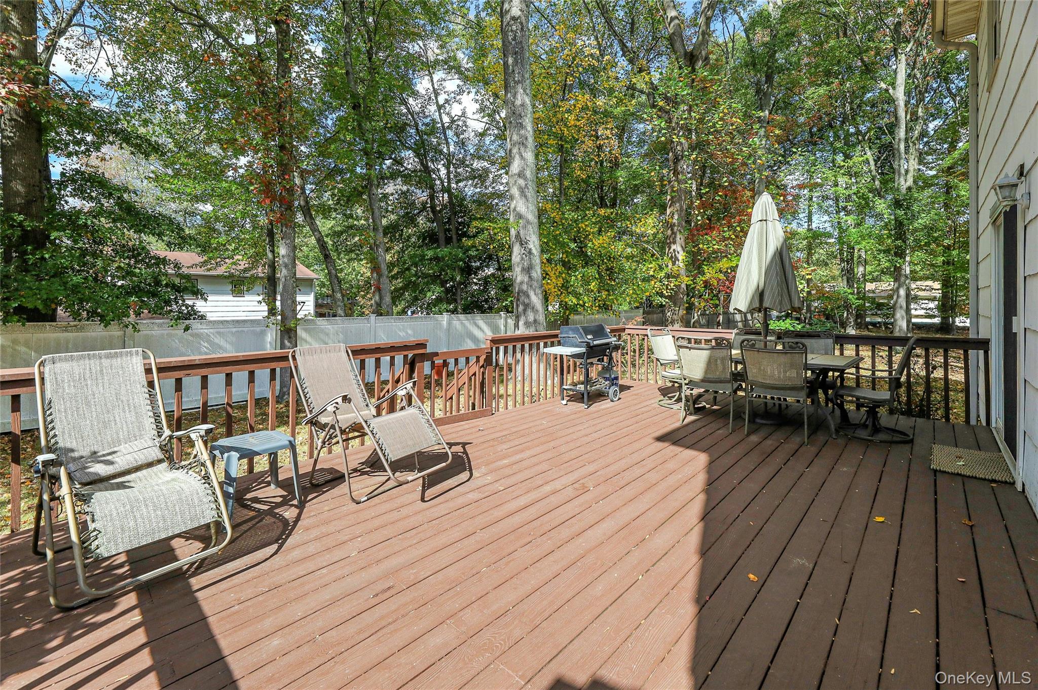 8 Liberty Circle, New City, NY 10956