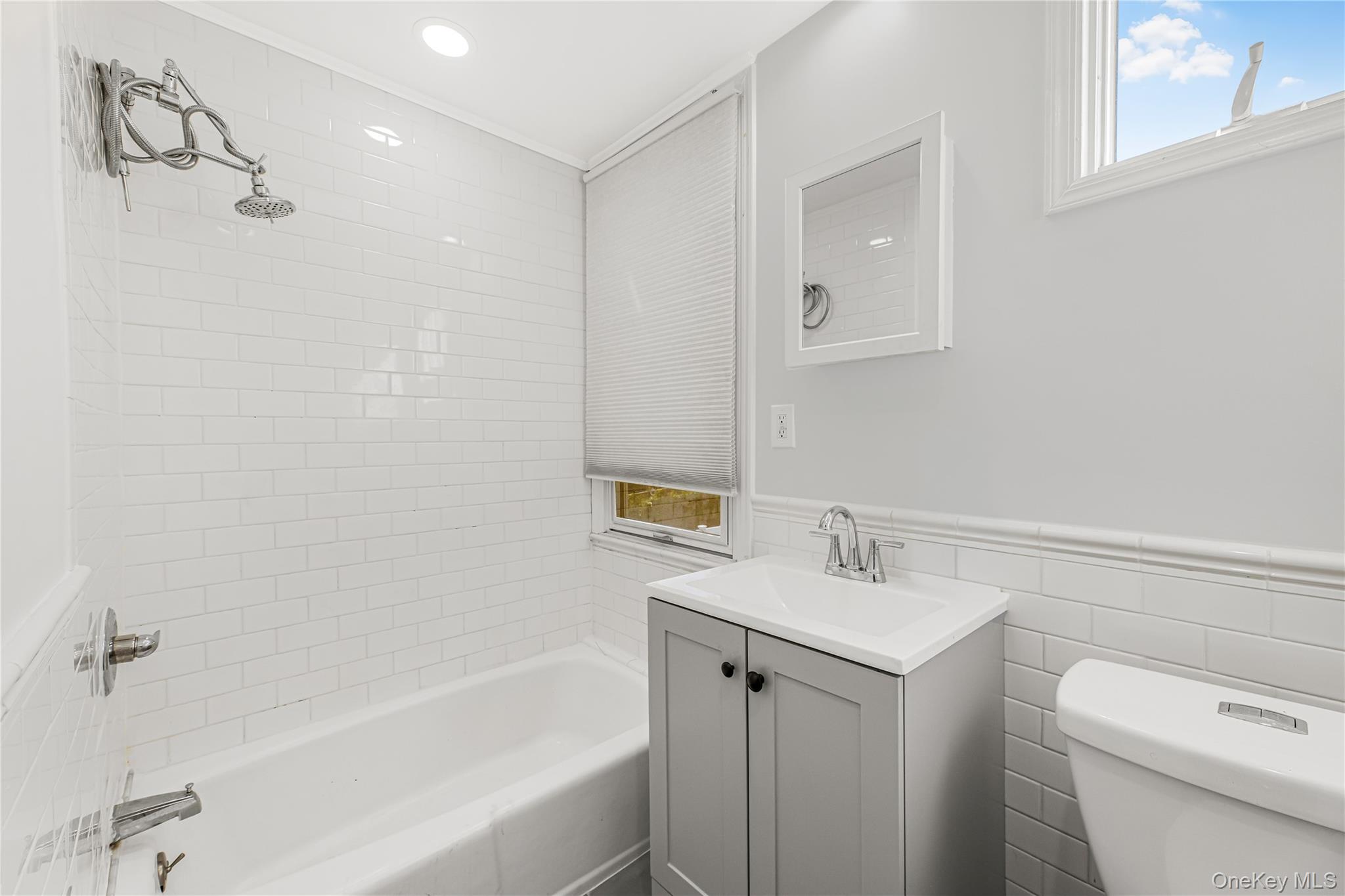 238 Madison Avenue, Port Chester, NY 10573