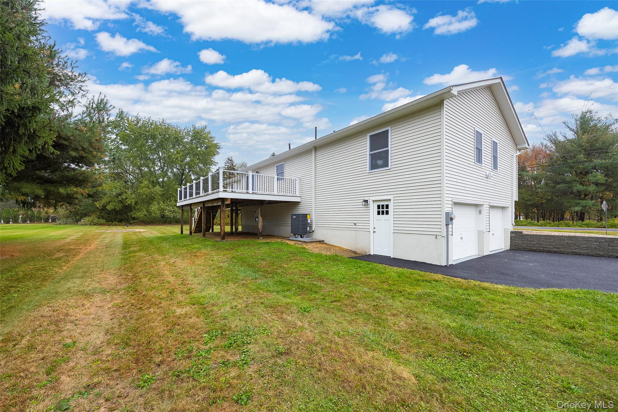 121 Brandy Lane, Wappingers Falls, NY 12590