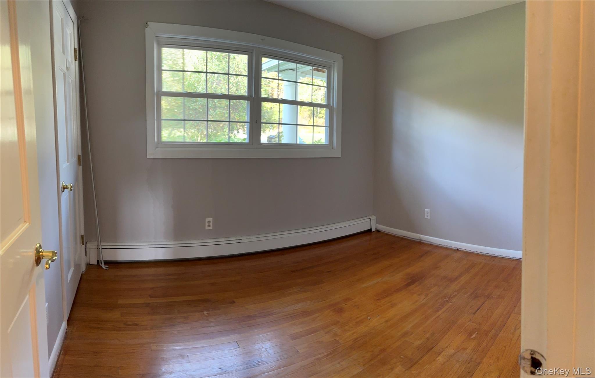 886 Route 199, Red Hook, NY 12571