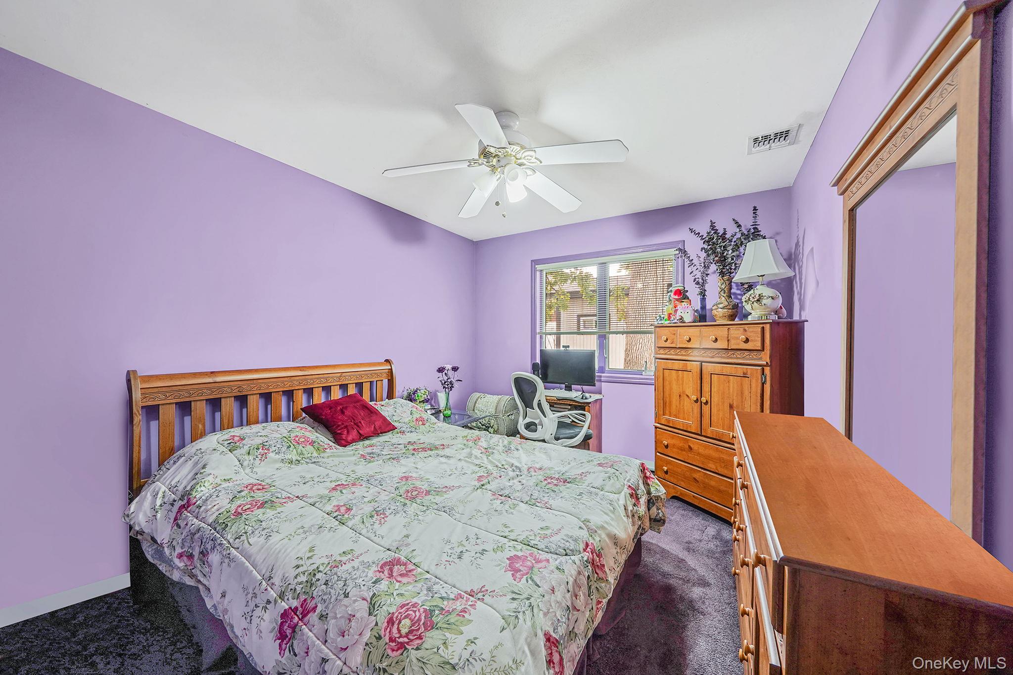 155 Bathgate St, Staten Island, NY 10312