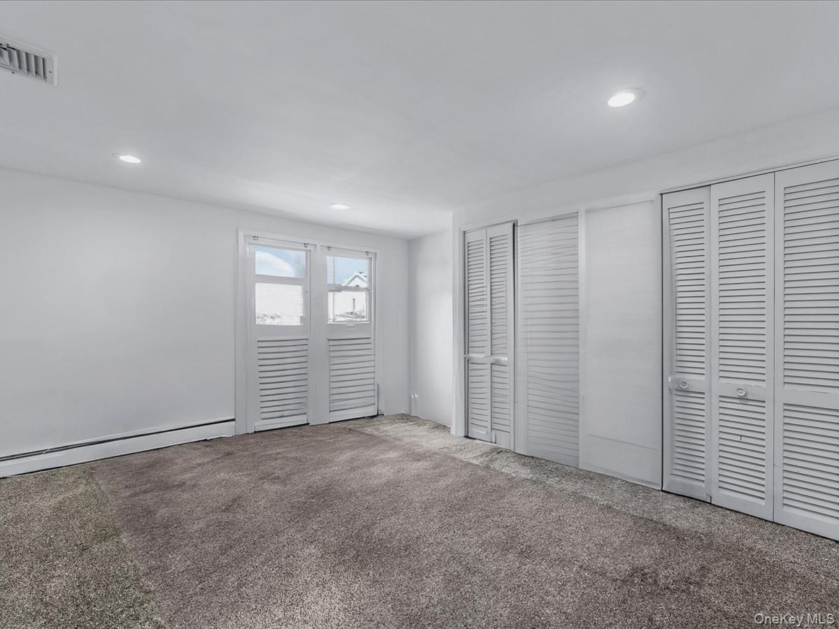 360 Franklin Avenue, Hewlett, NY 11557