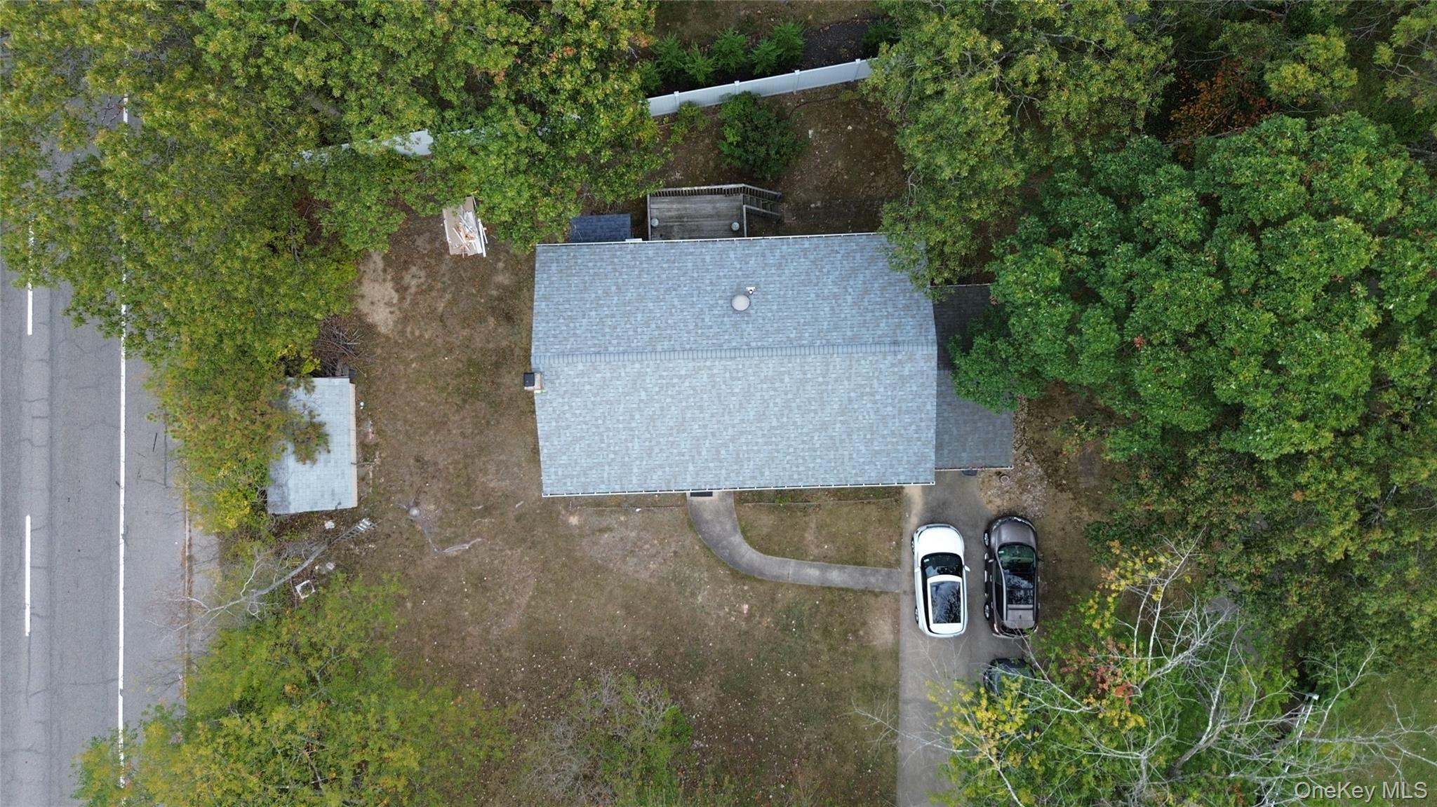 1 Revlon Court, Holtsville, NY 11742