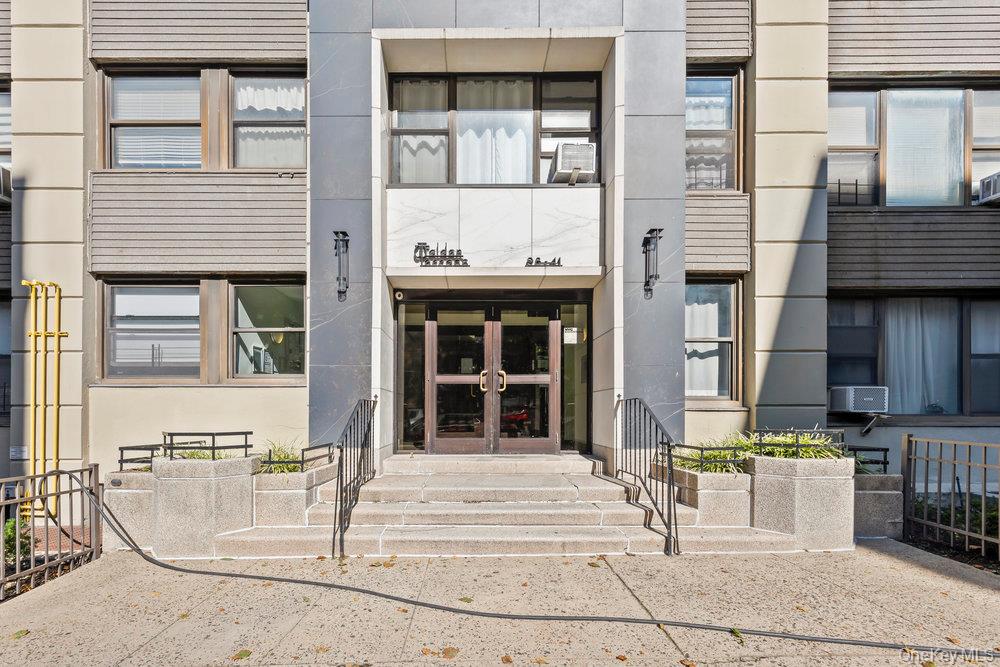 98-41 64th Road # 4E, Rego Park, NY 11374