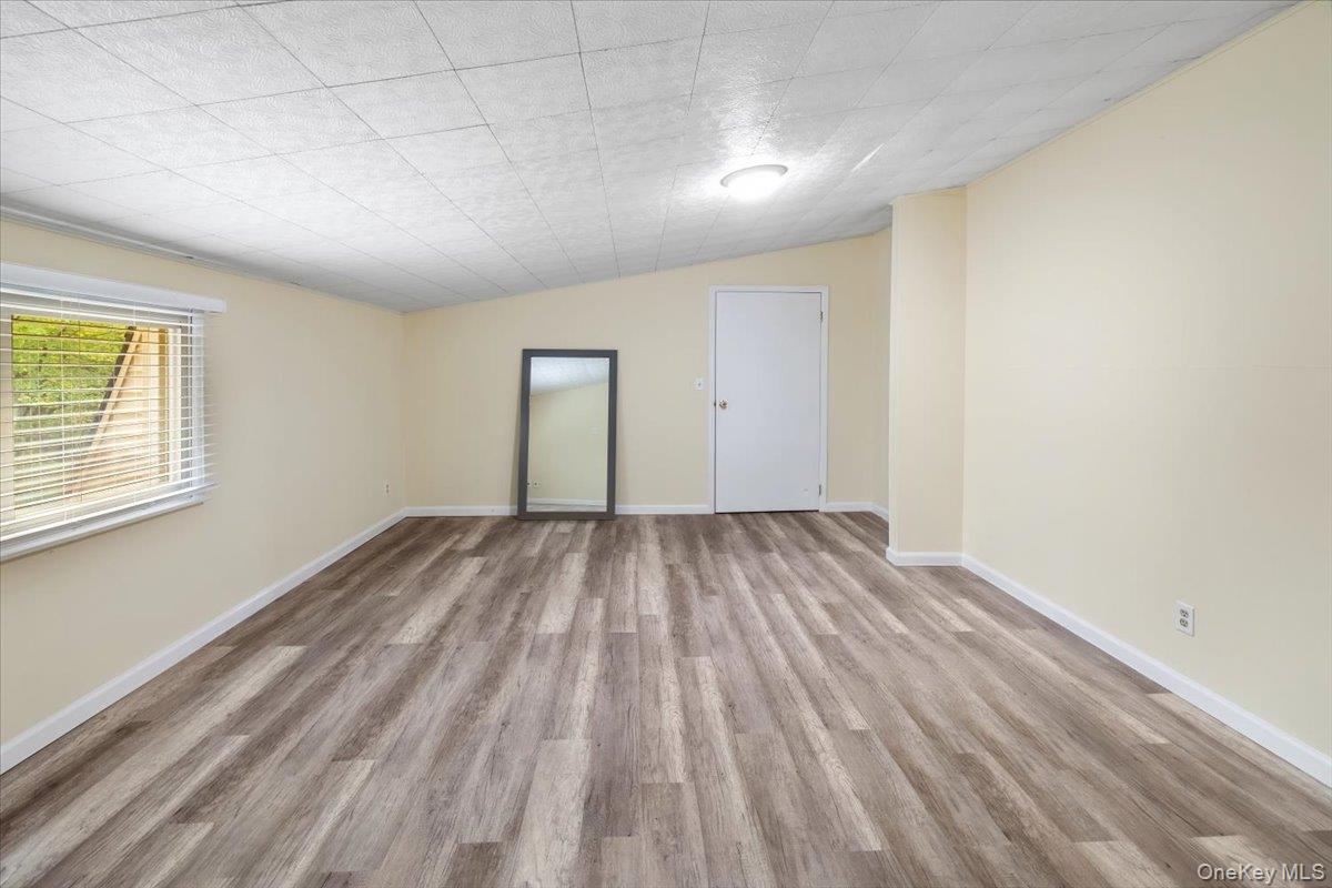 107 Tennyson Drive, Nanuet, NY 10954