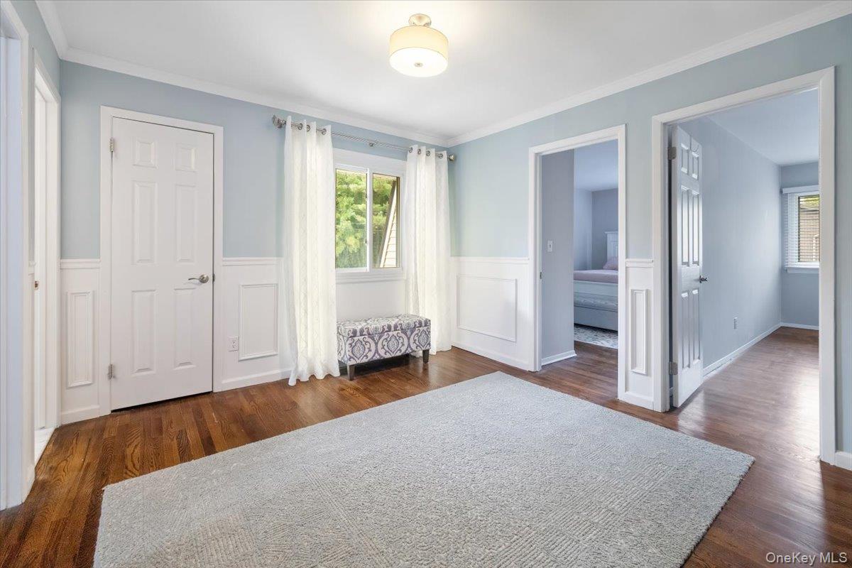 107 Tennyson Drive, Nanuet, NY 10954