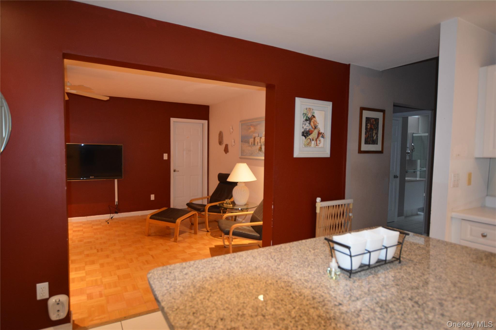 1 Willow Court, Manorville, NY 11949