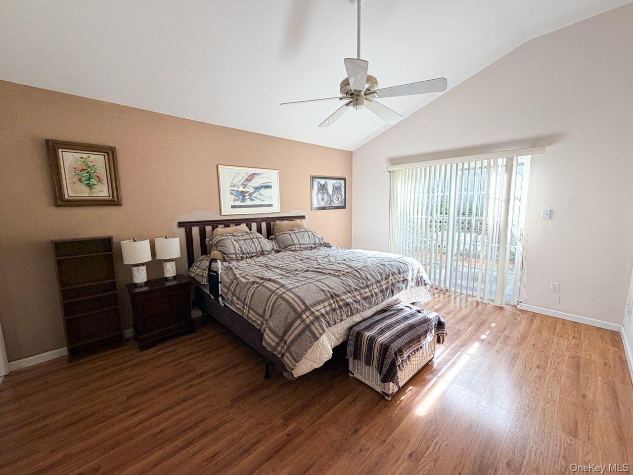 1 Willow Court, Manorville, NY 11949